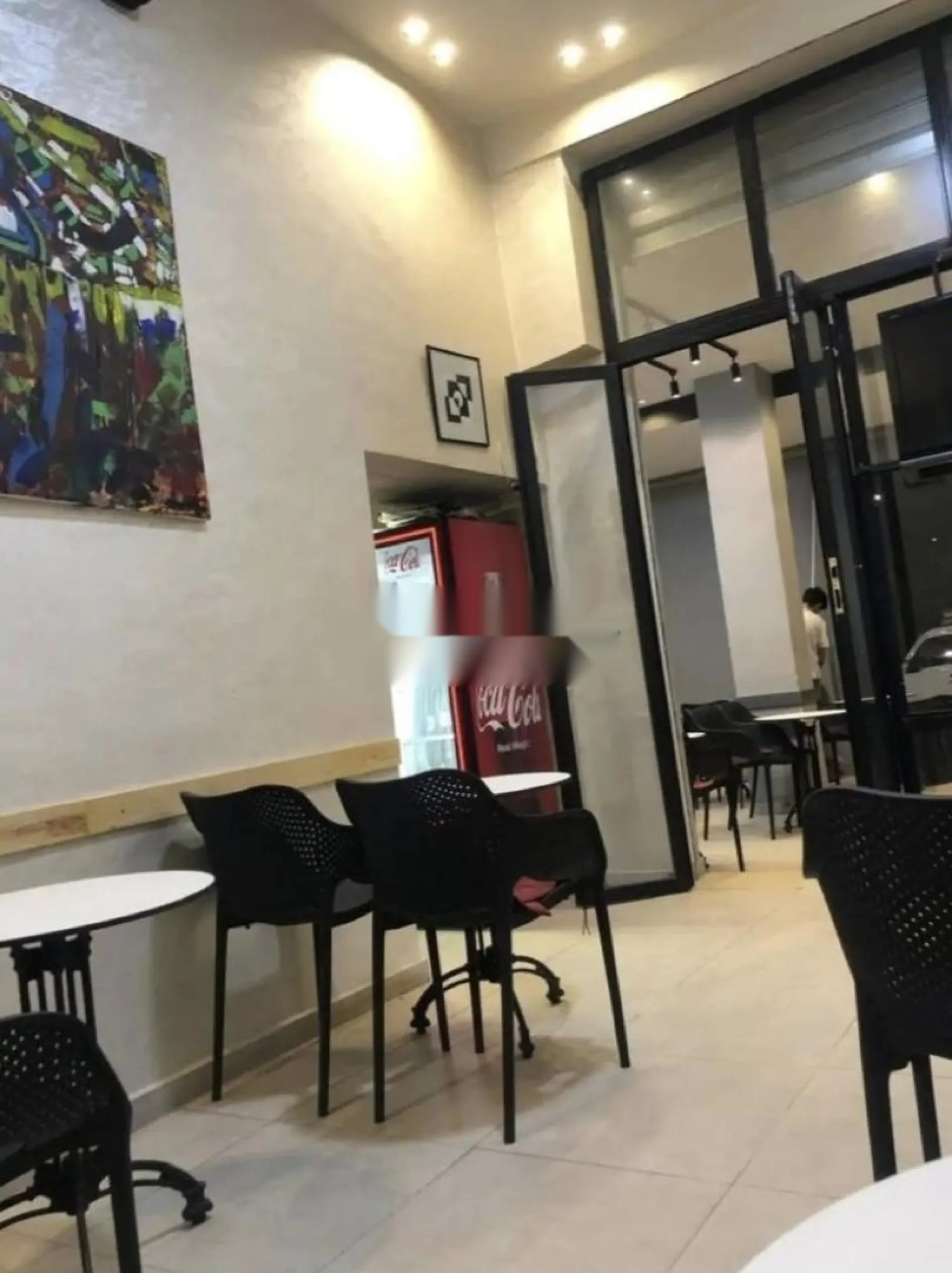 مقهى للبيع