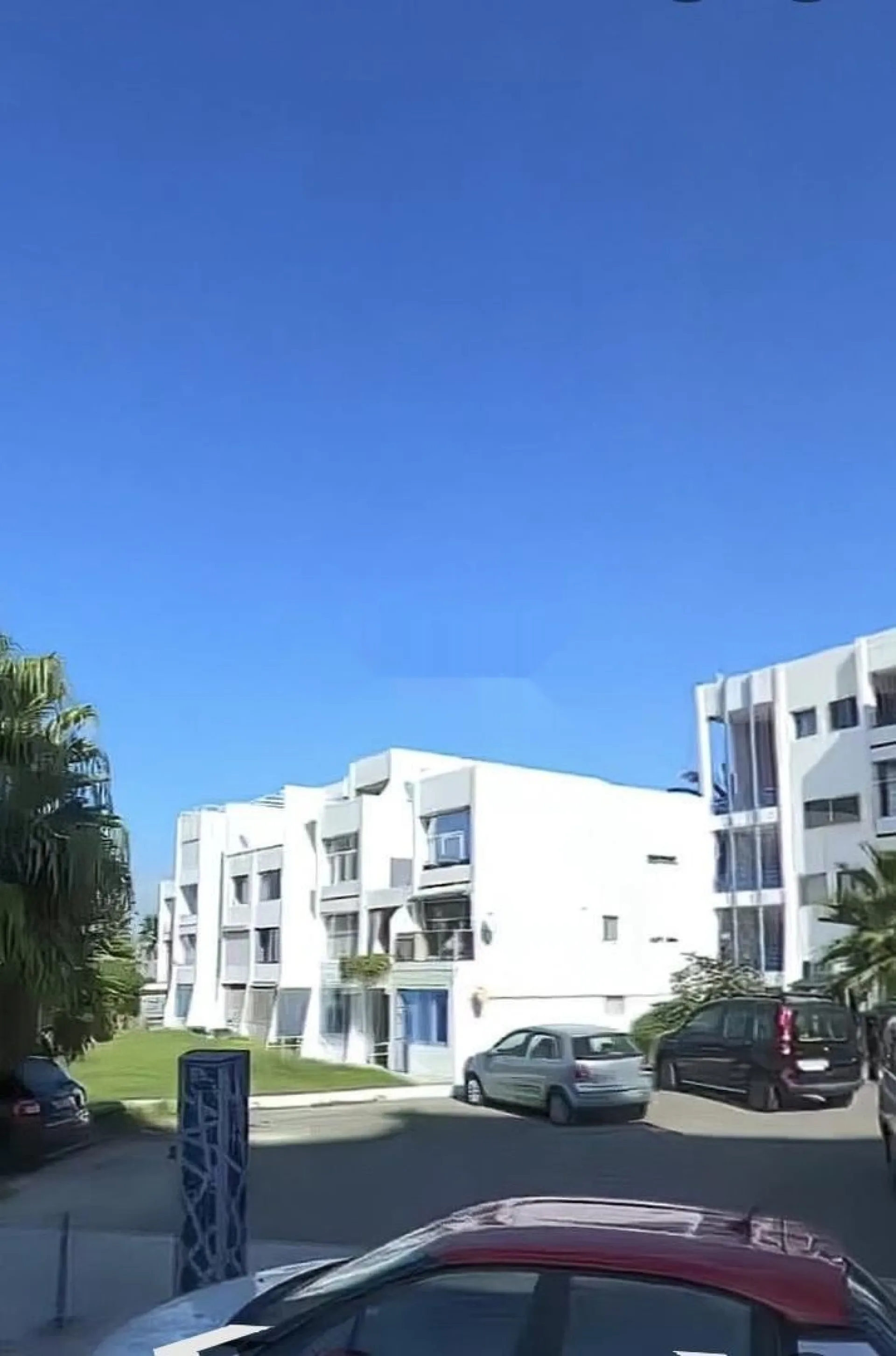 Appartement à louer à la journée face à la plage