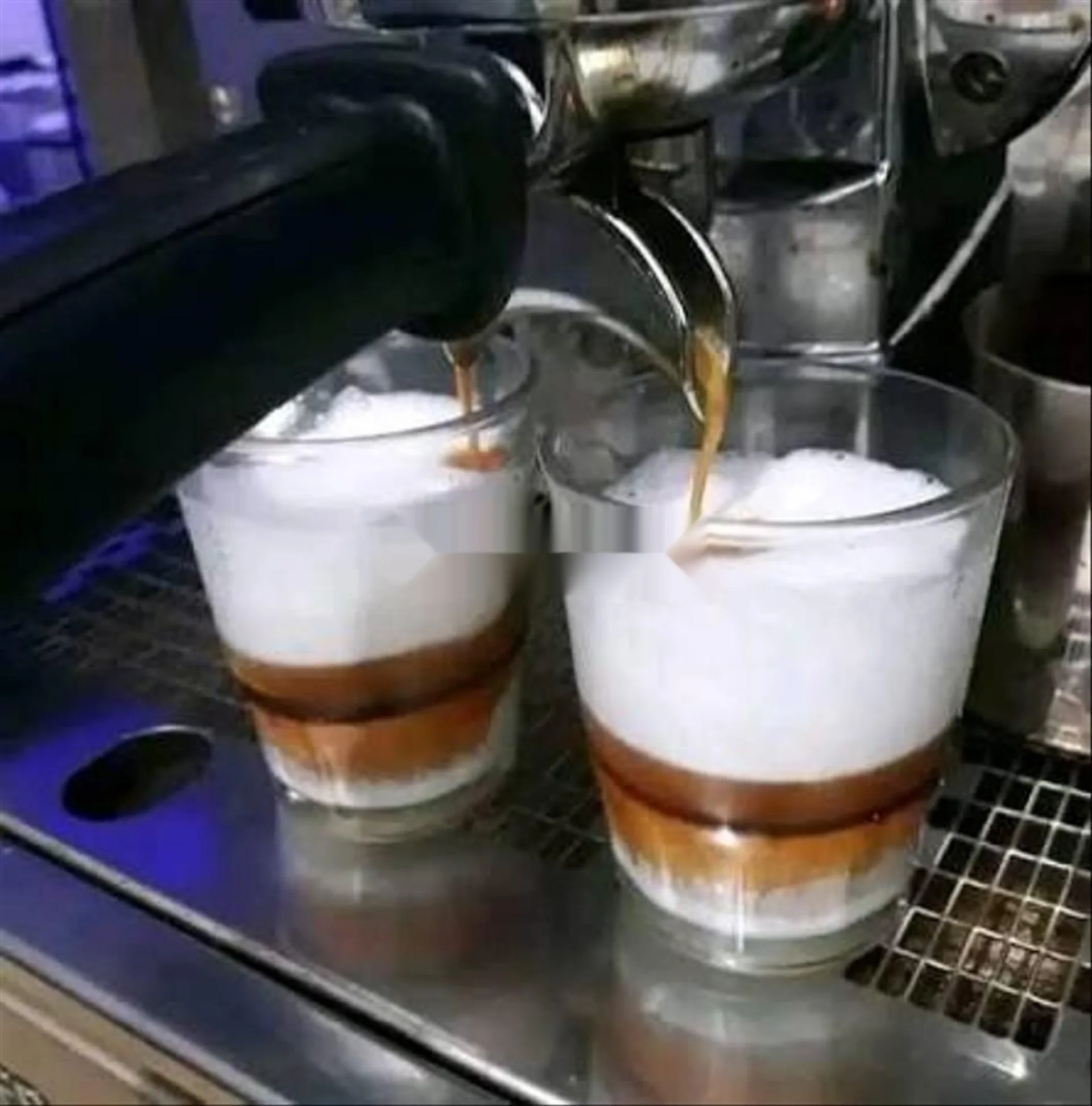 Café bien équipé 60m2 sur bd hay mly abdella