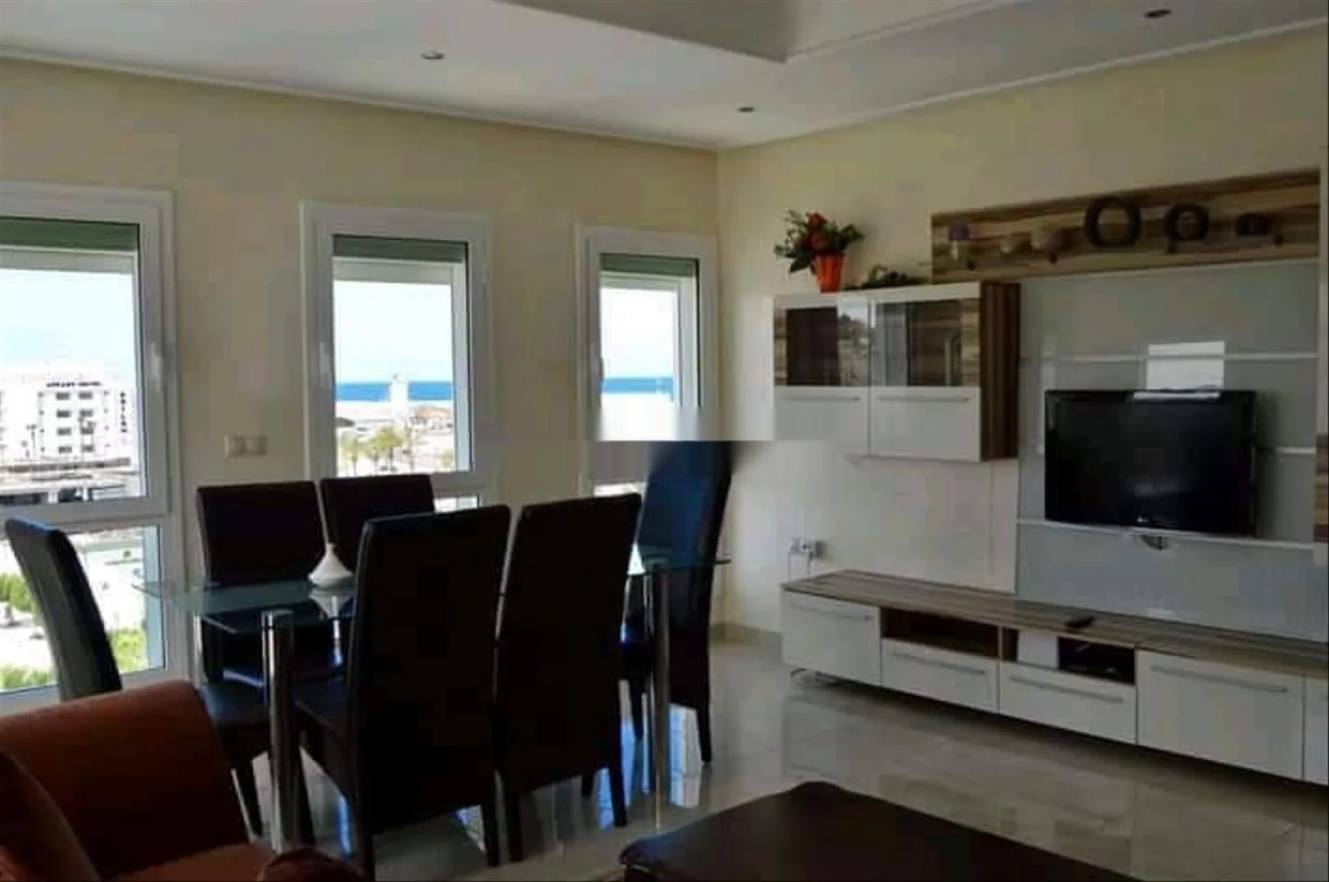 Excellent appartement avec vue sur mer