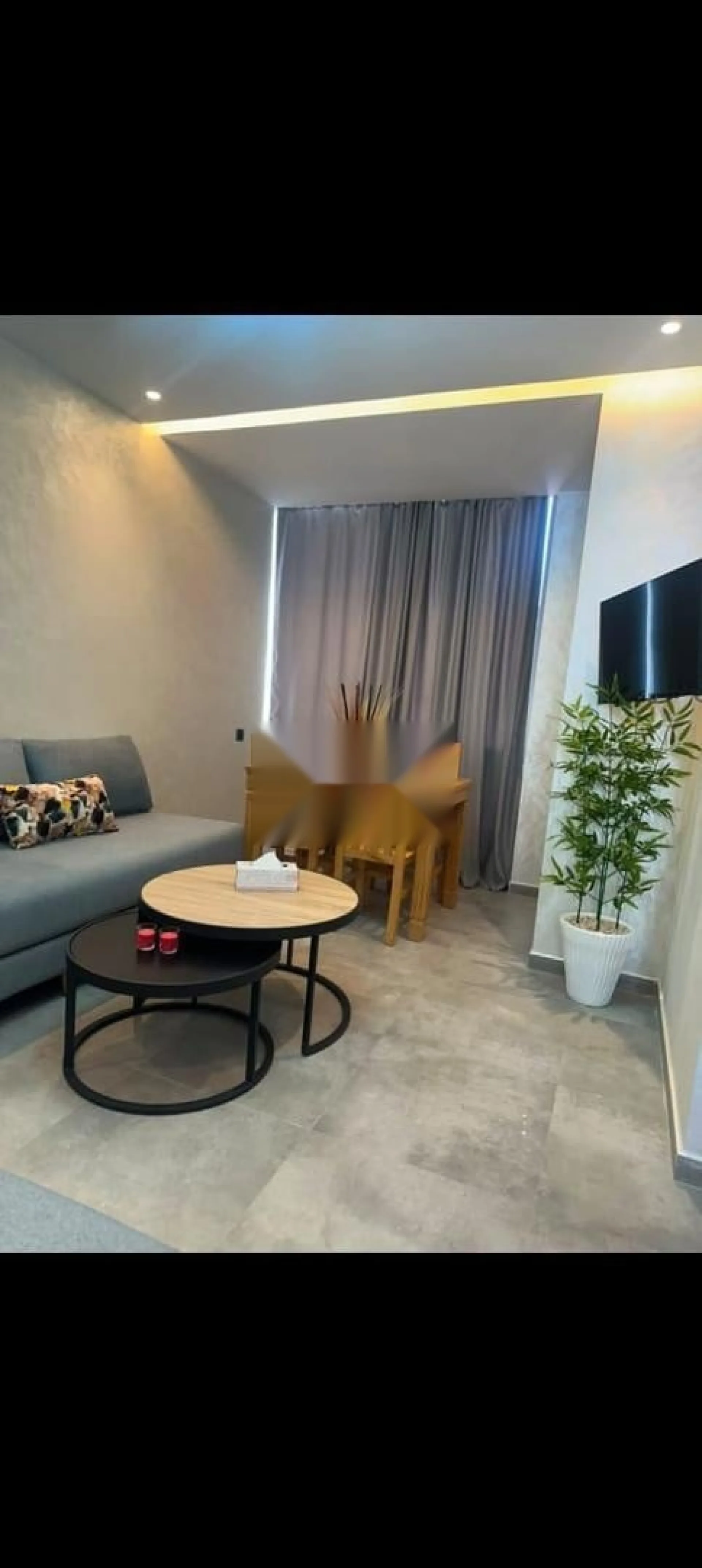 المختبر بالقرب من حزب العدالة والتنمية