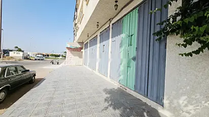 Garage commercial à vendre