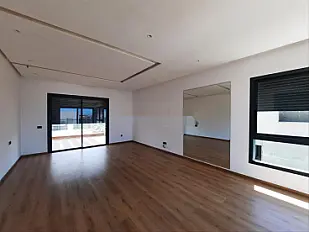 Villa bureaux 2face, de 500 m
