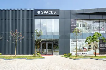 Magnifiques bureaux pour 5 personnes à La Rocade
