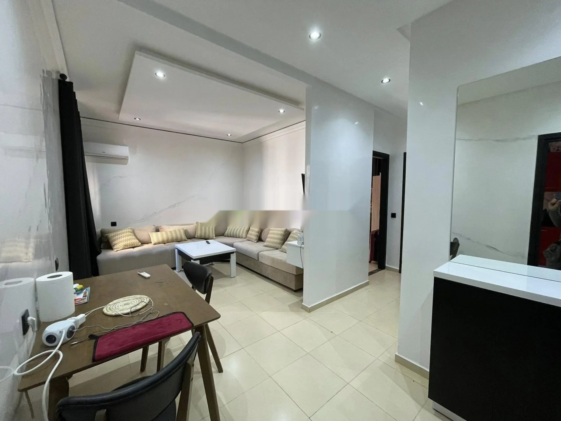 Appartement meublé 2 pièces à côté de Mabrouka