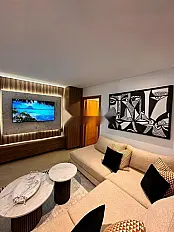 Studio boulevard danfa