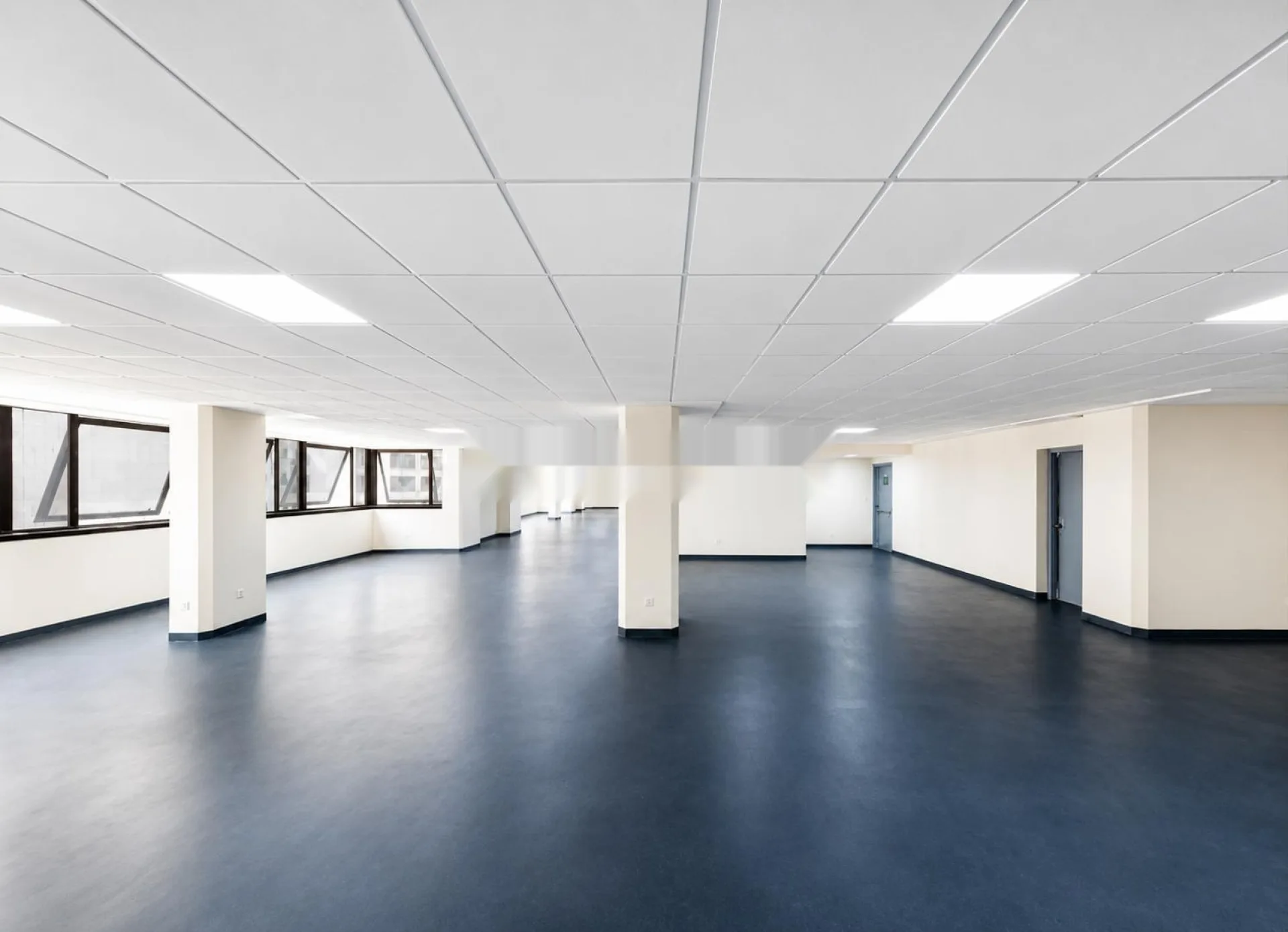 PLATEAUX DE BUREAUX de 207 à 294 m² Bd D'ANFA