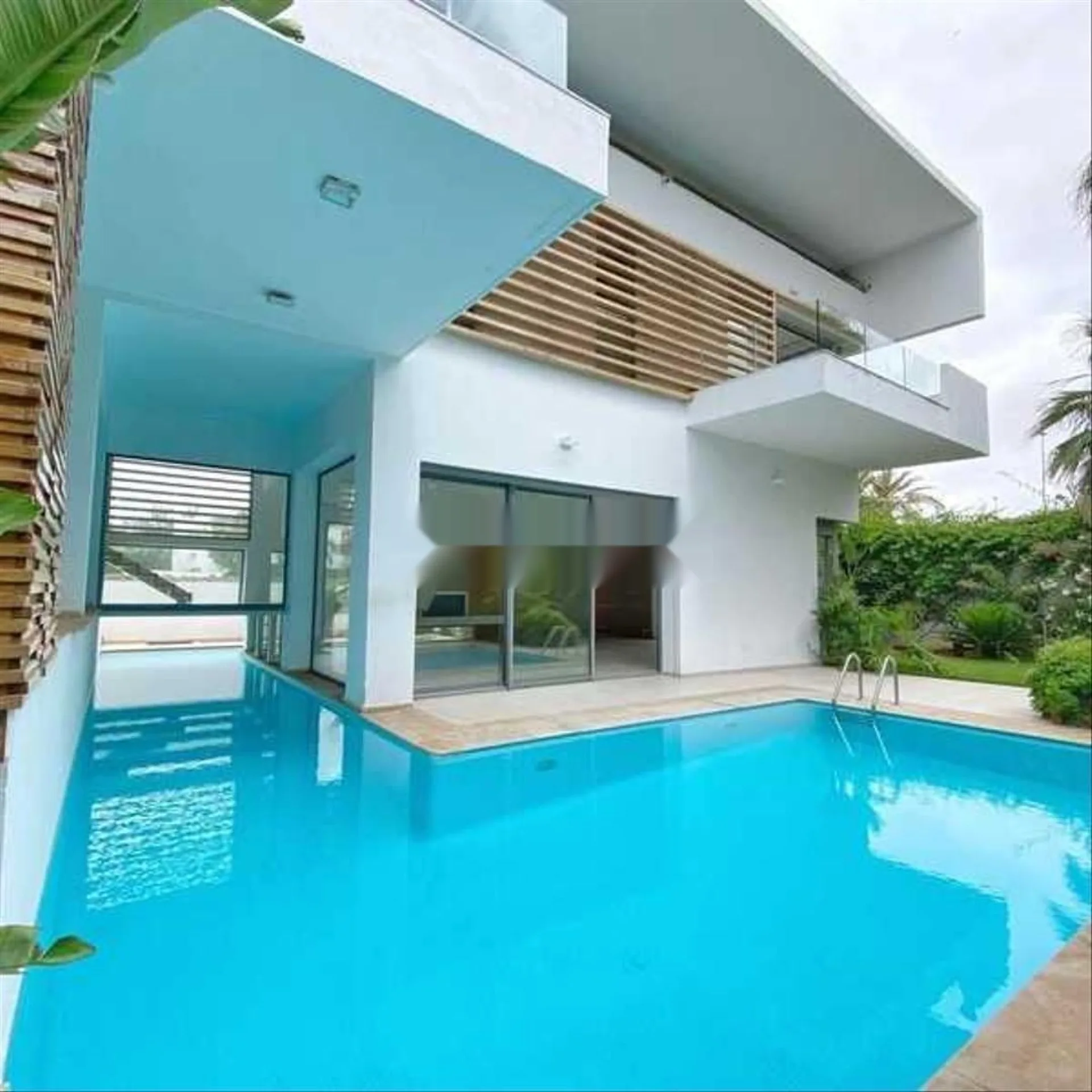 167405-Villa à louer à 60000DH à Californie