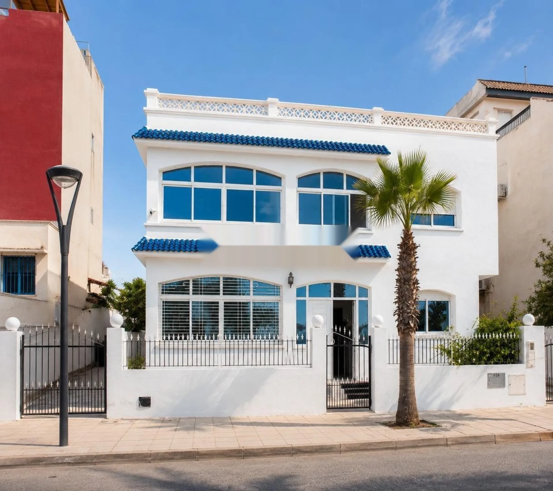 Villa de luxe sur le Boulevard Mohamed V avec vue sur la mer