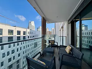 Appartement traversant meublé au 8e étage - CFC