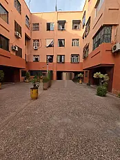 Appartement à vendre 68 m² à ain Mezouar