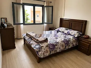Appartement meublé à louer à la journée pour familles uniquement