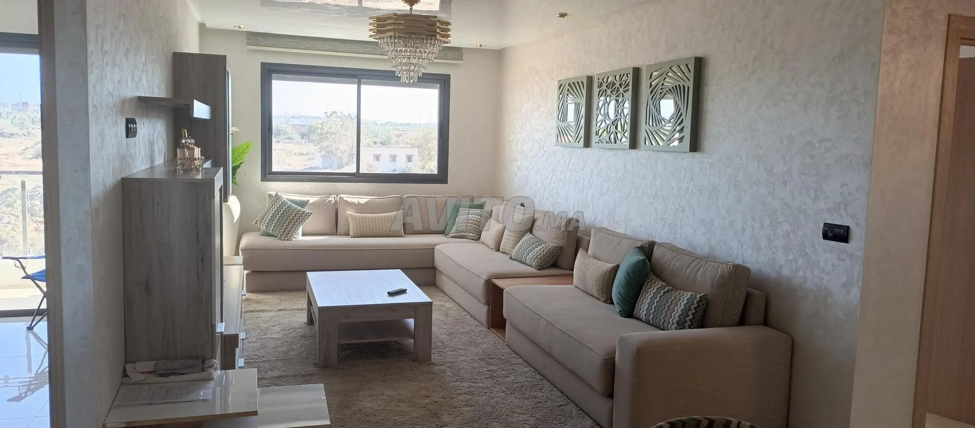 Superbe Appartement Meublé avec Goût