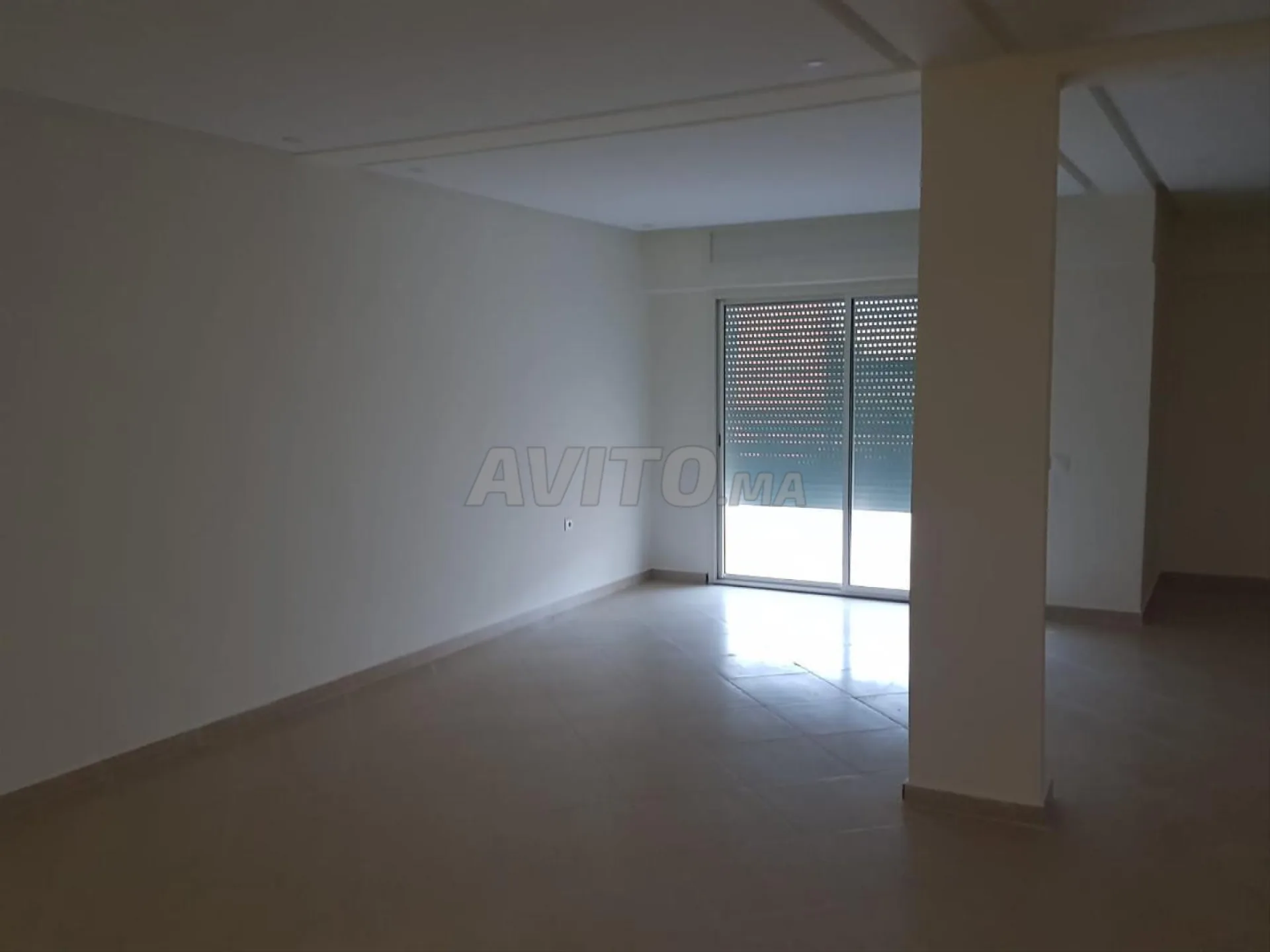 Nouvel appartement à vendre, convient comme bureau, Manzah Ain Atiq
