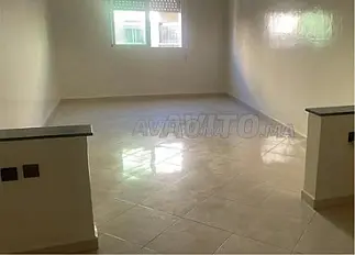 Appartement à louer 94 m² à Temara