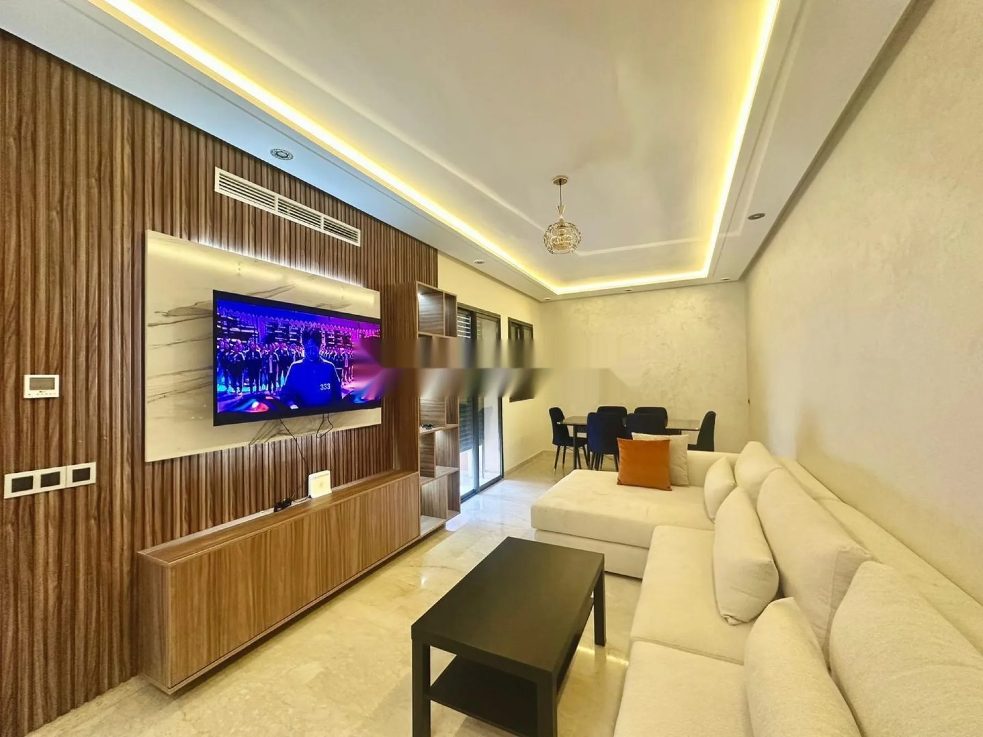 appartement moderne avec piscine
