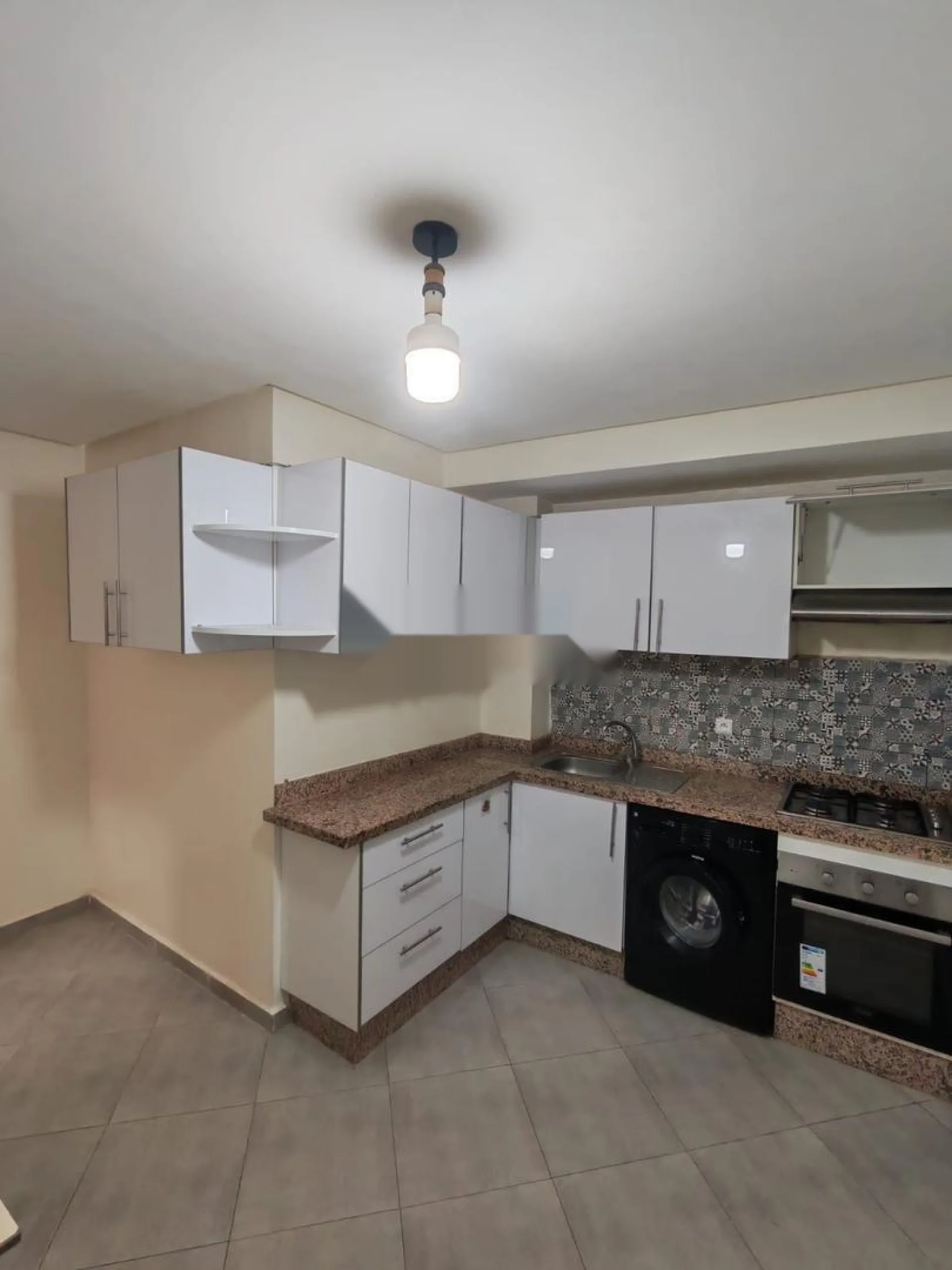 Bel Appartement de 67 m2 à vendre belbakar