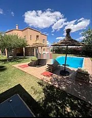 Vente Villa 8 pièces de 380 m2