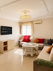 Appartement bien meublé avec wifi à louer à la journée