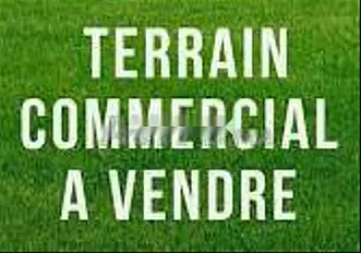 Terrain commercial à vendre