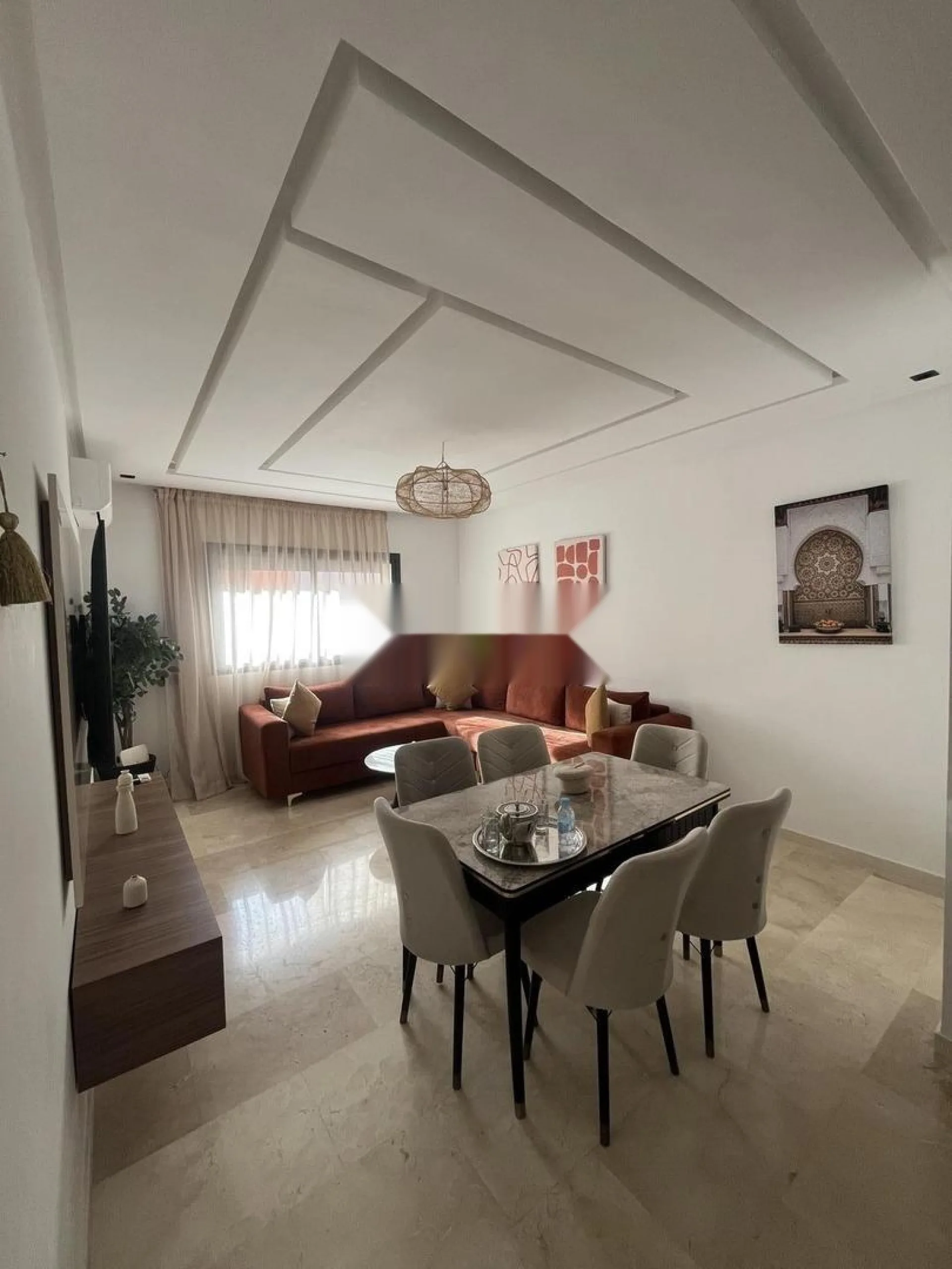 Appartement moderne avec piscine