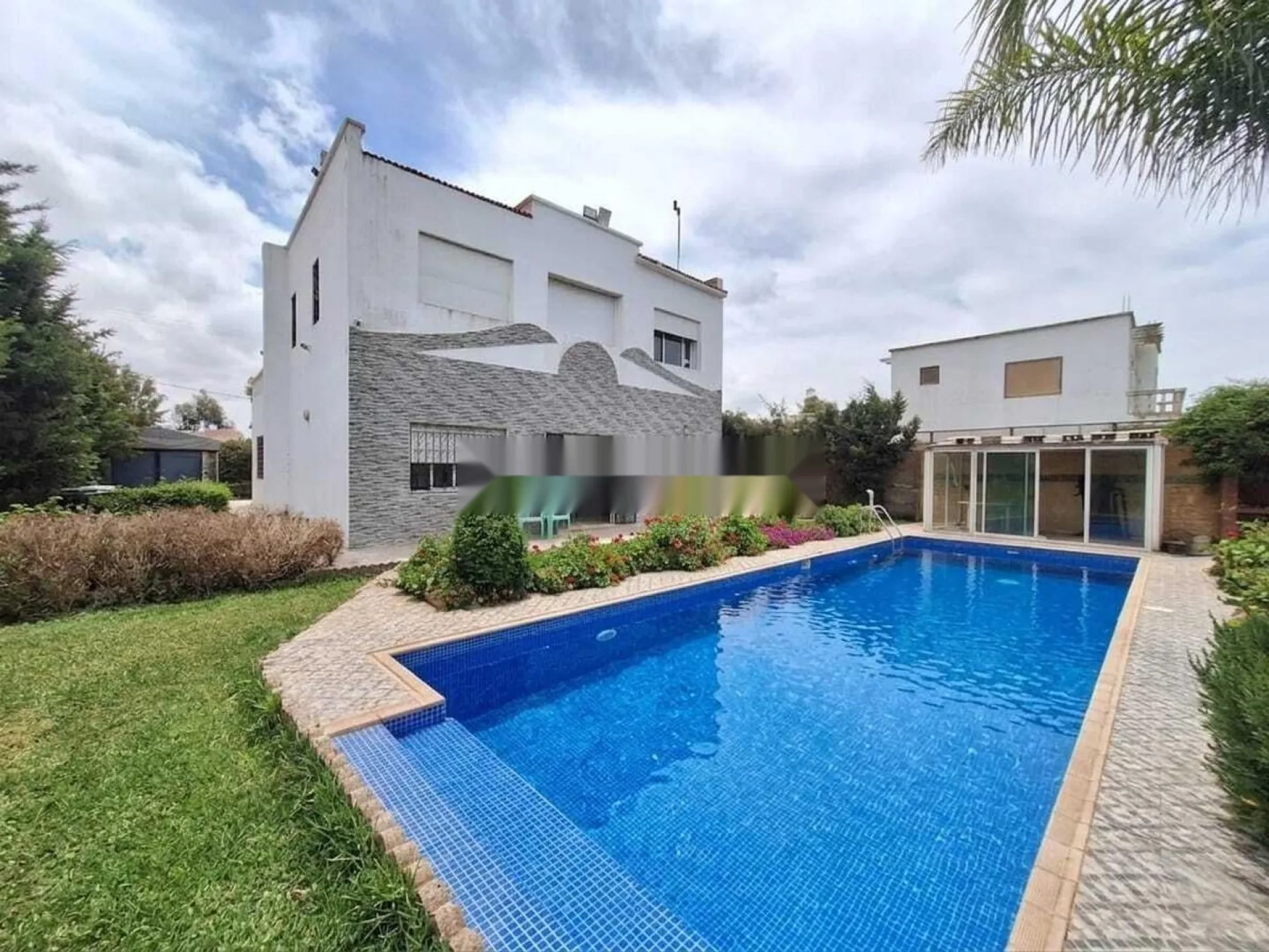 Maison/ Villa avec piscine- 1000 m² - Sidi Rahal