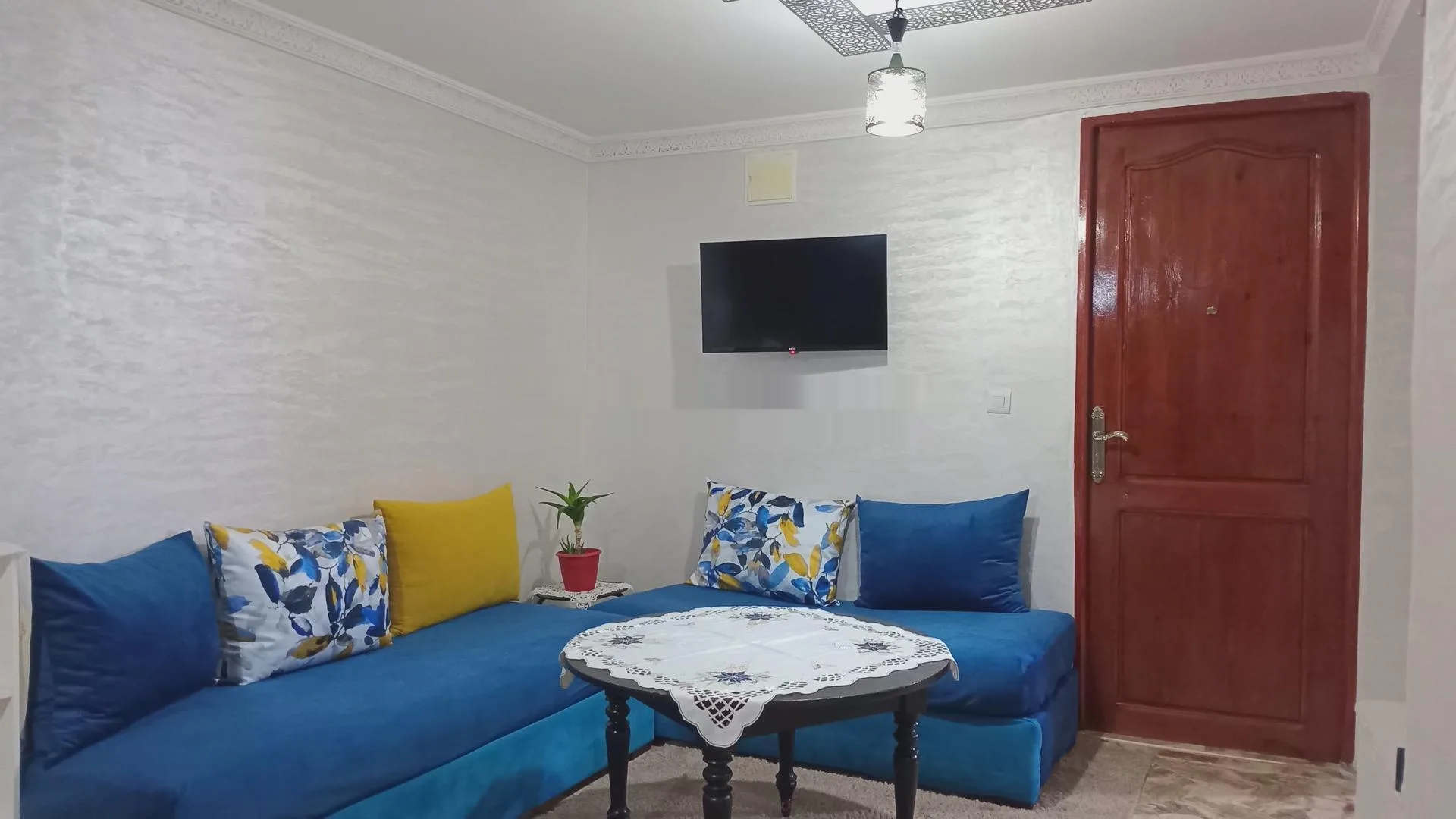 Studio 2min Marjane 5min Sidi Bouzid