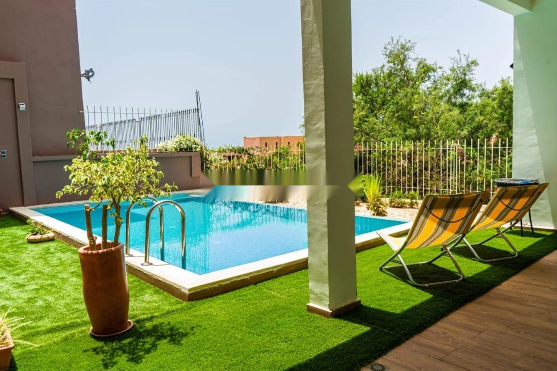 Grande villa Immi Ouadar à vendre
