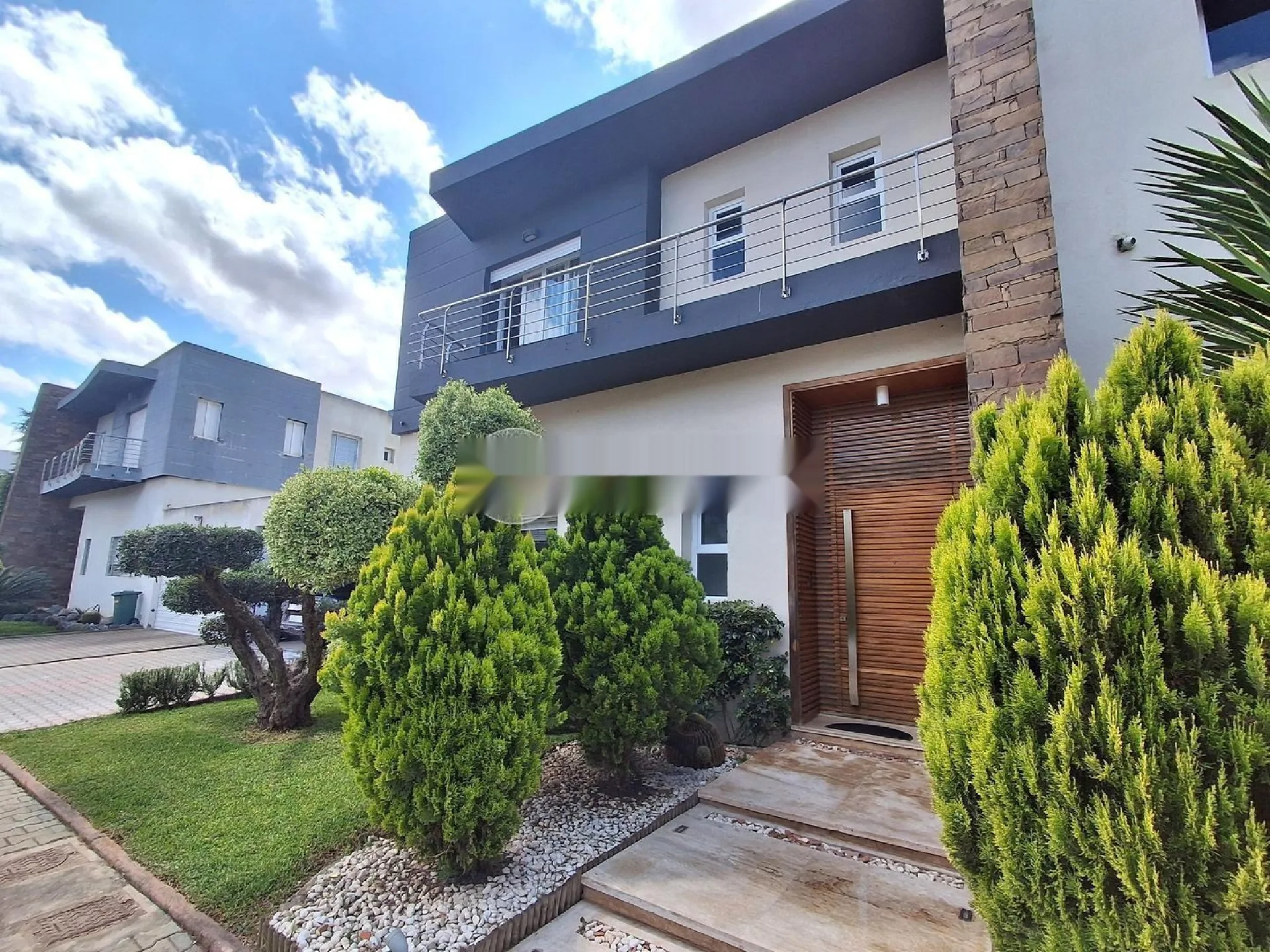 NOU-OU-1027 - Villa à vendre à Nouaceur