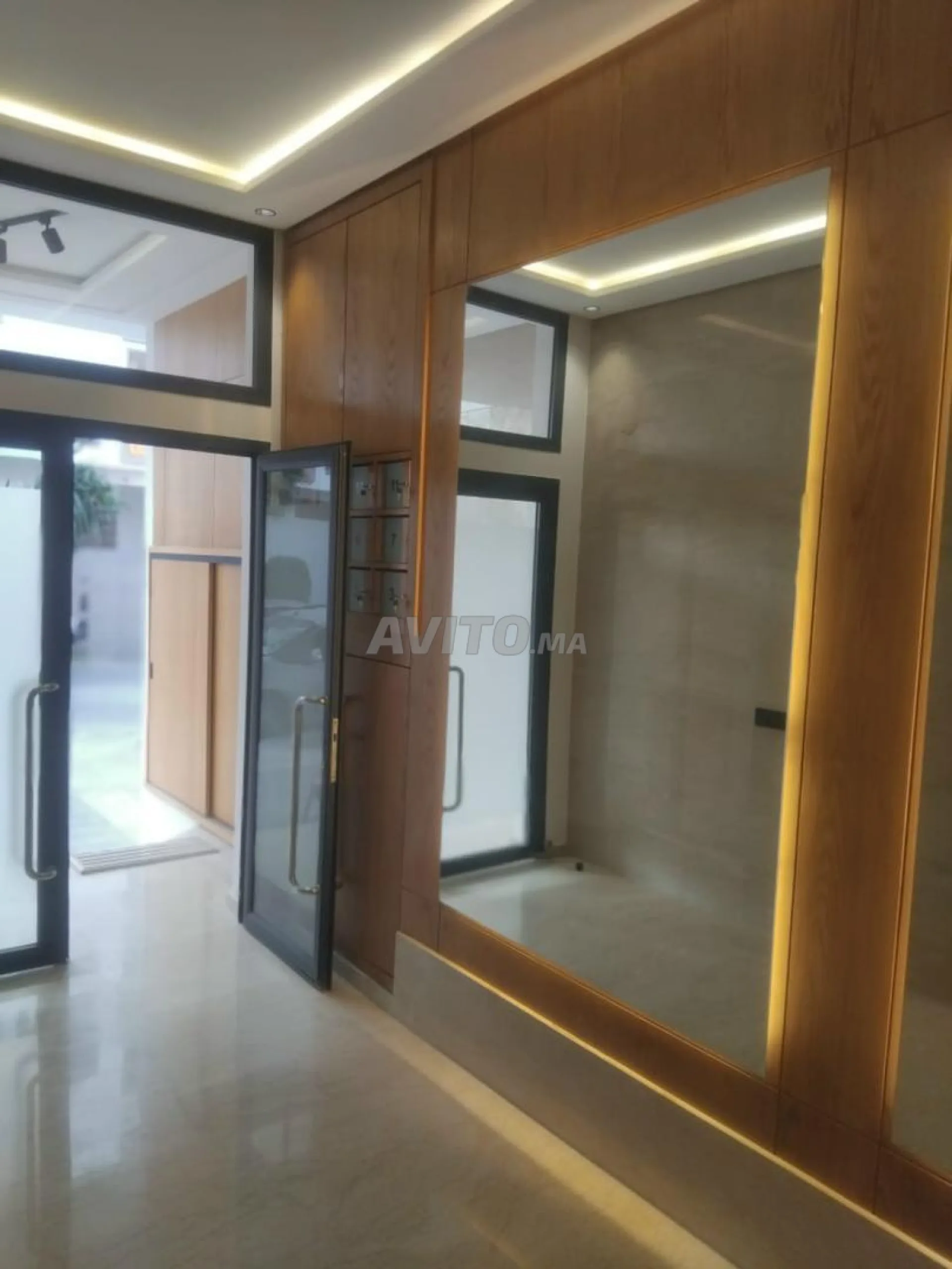 Appartement à louer 70 m² à Temara