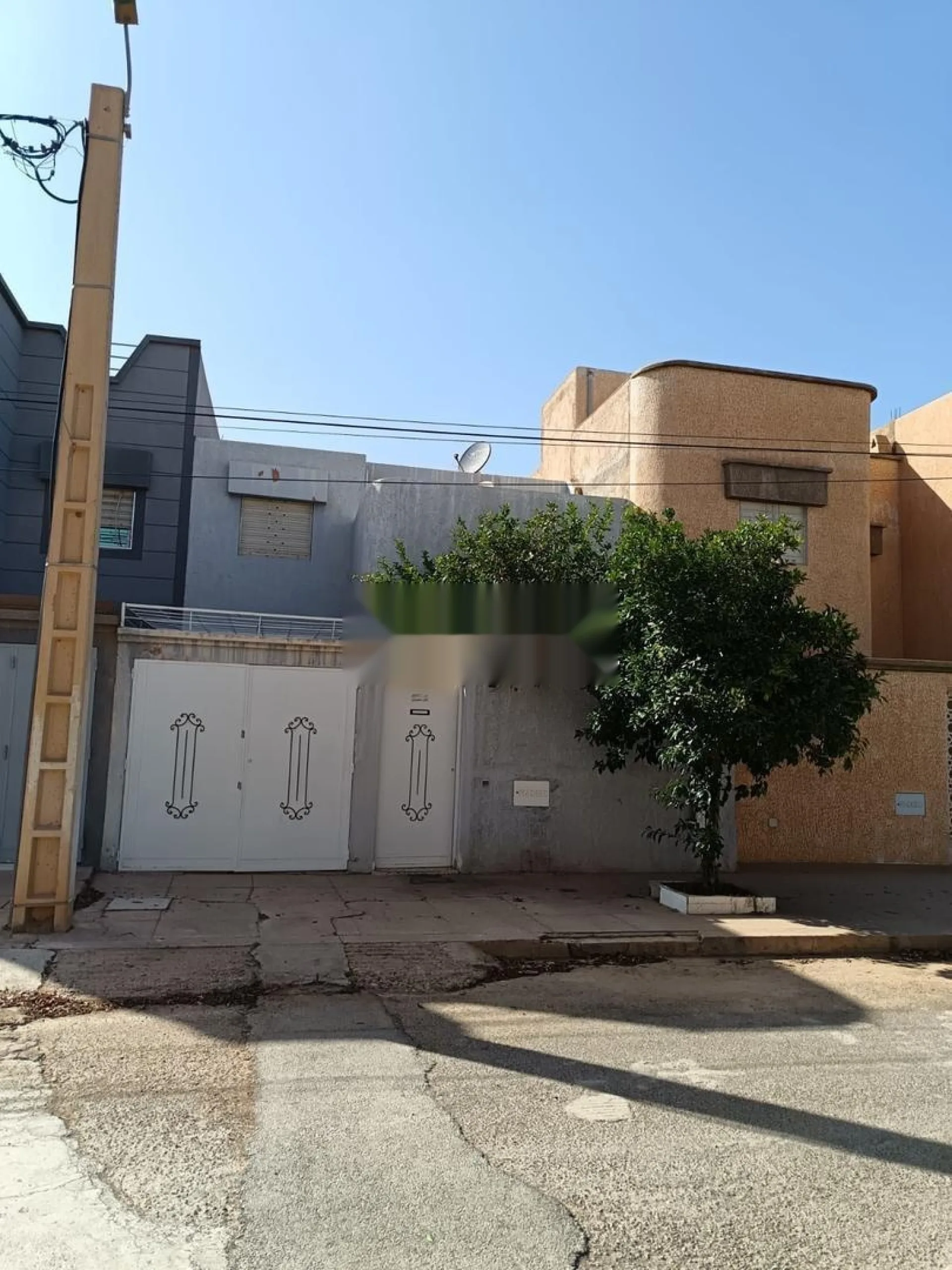 منزل بمساحة 106 متر مربع مع حديقة