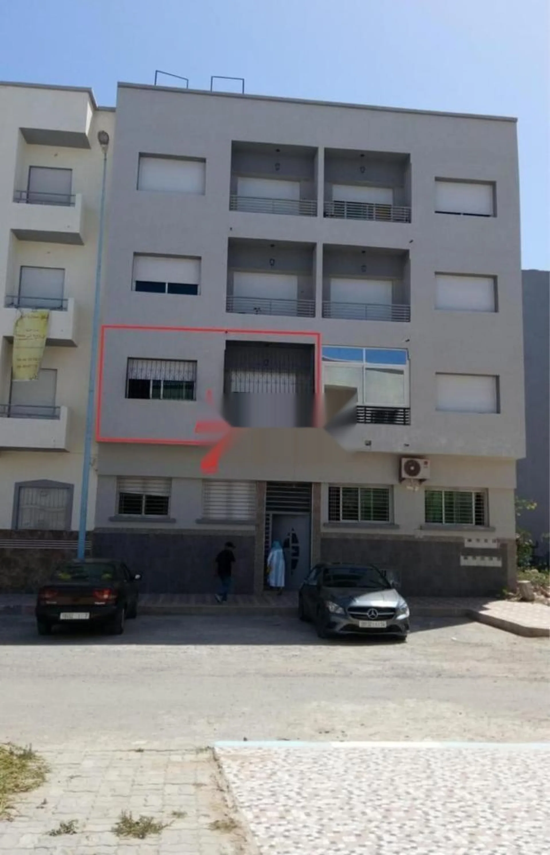 شقة مرهونة في سيدي رحال الشاطئ