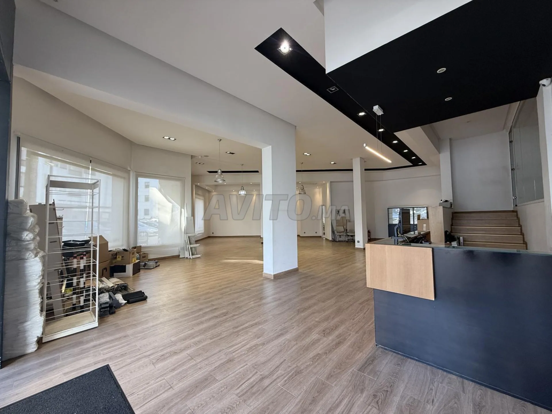 Local 200 m² pas de porte Hassan