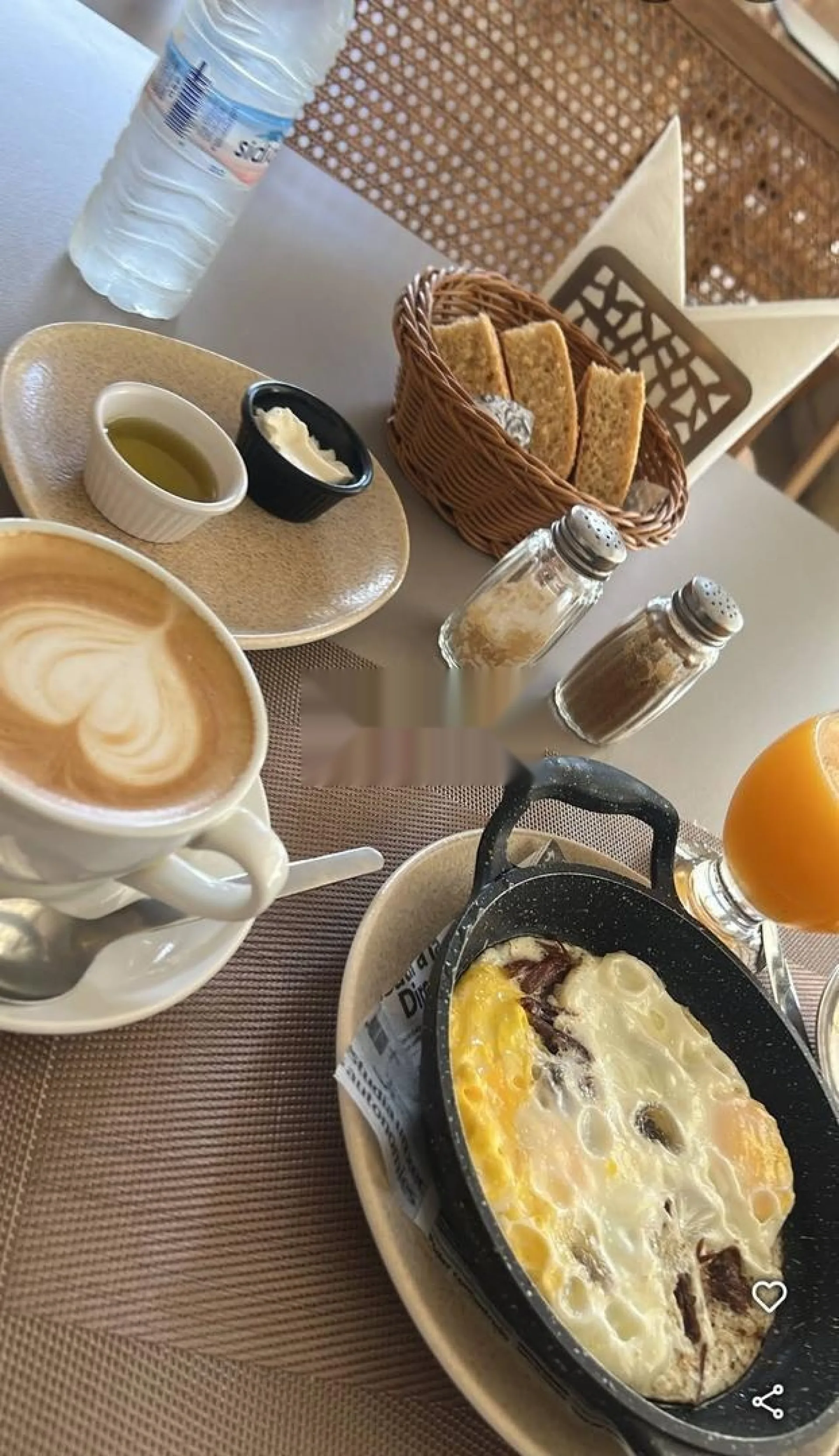 مقهى ومطعم للبيع في أولفا