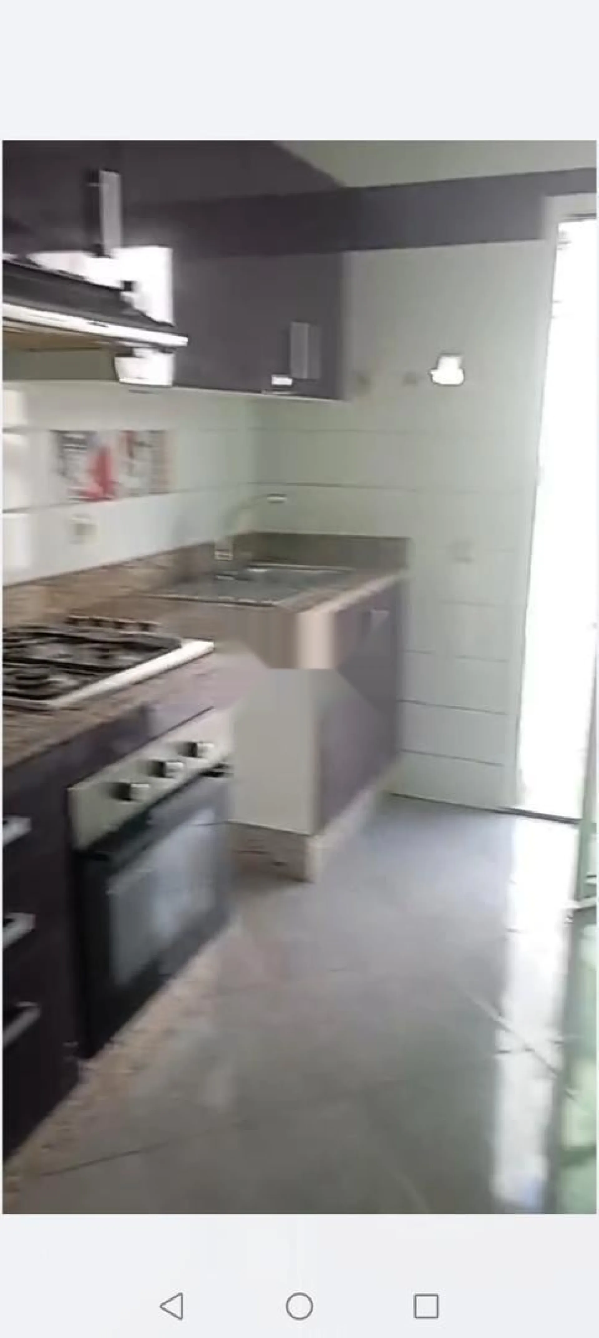 شقة فارغة بشارع إميل زولا