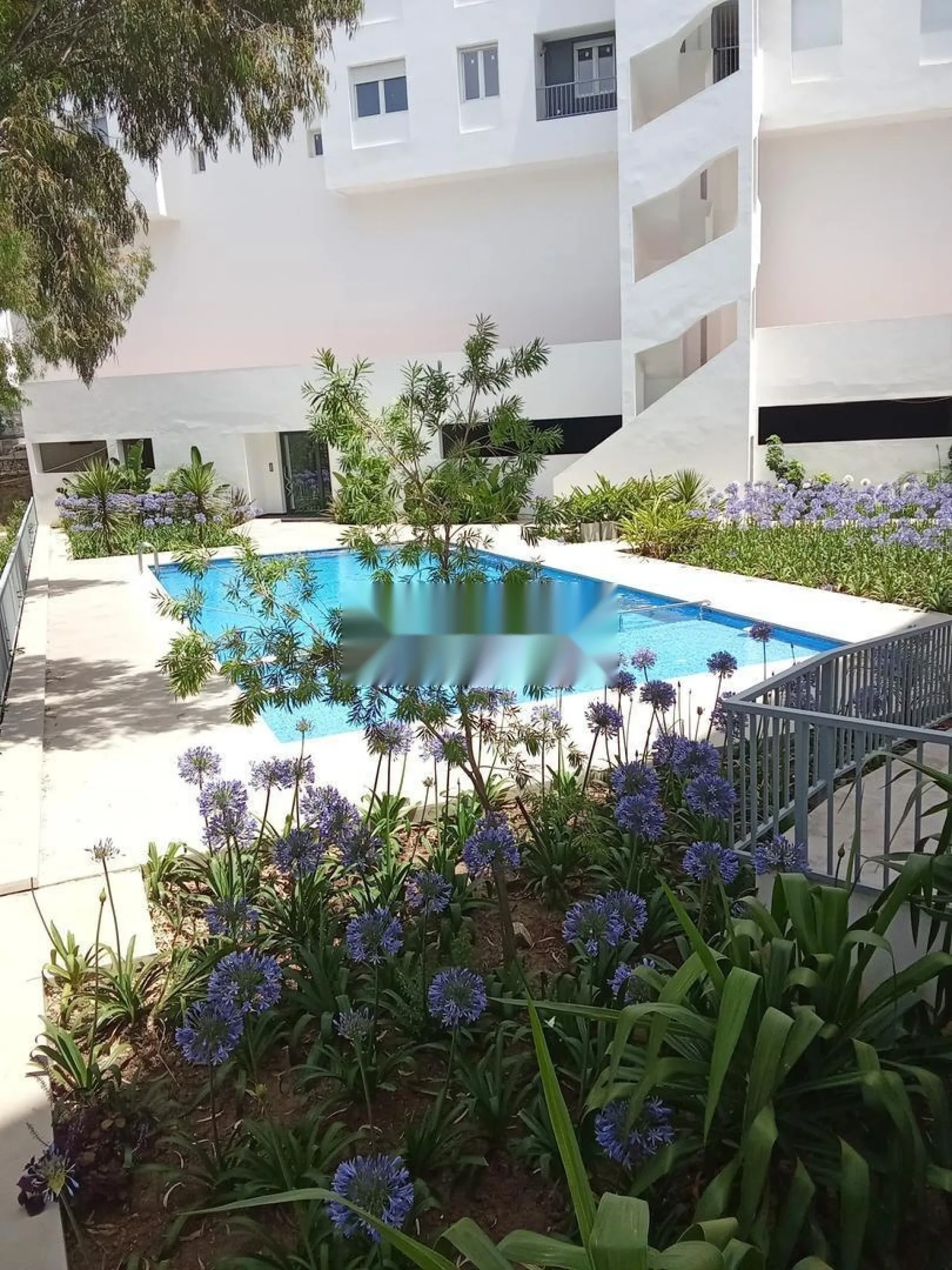Appartement 107 m², 3 chambres, garage, piscine, balcon, Tanger Bali
