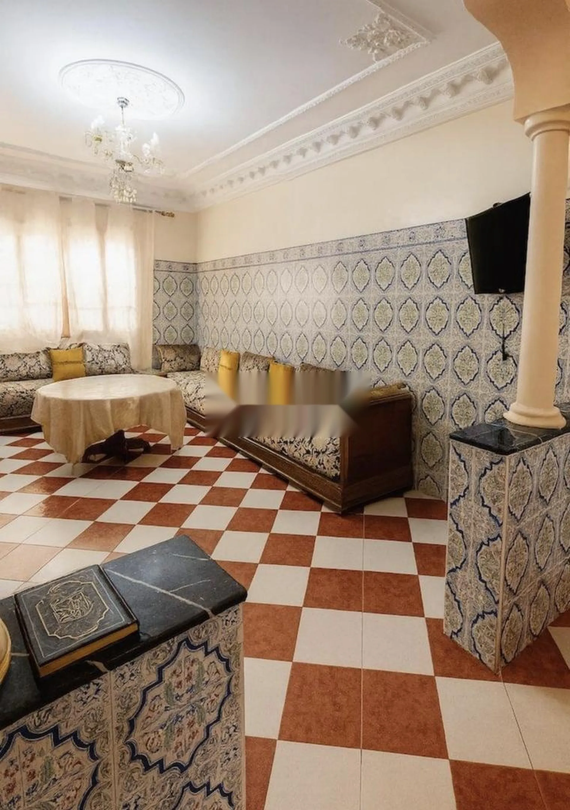Appartement à louer à Sidi Maarouf, trois minutes du marché de Laâraïech