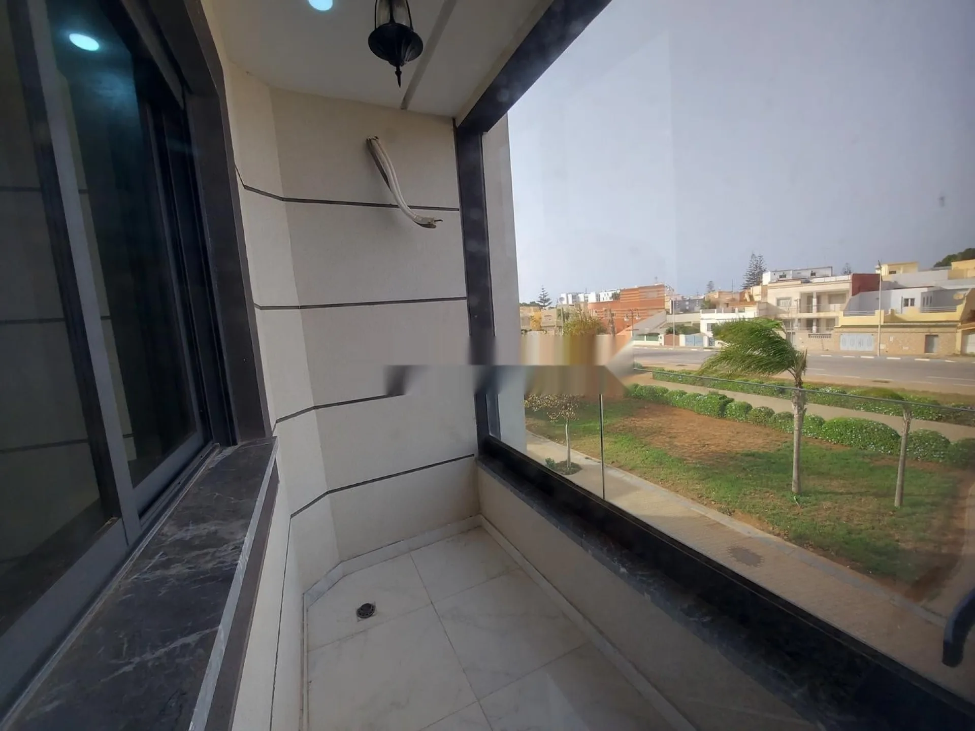 شقة للبيع في السعيدية جديدة