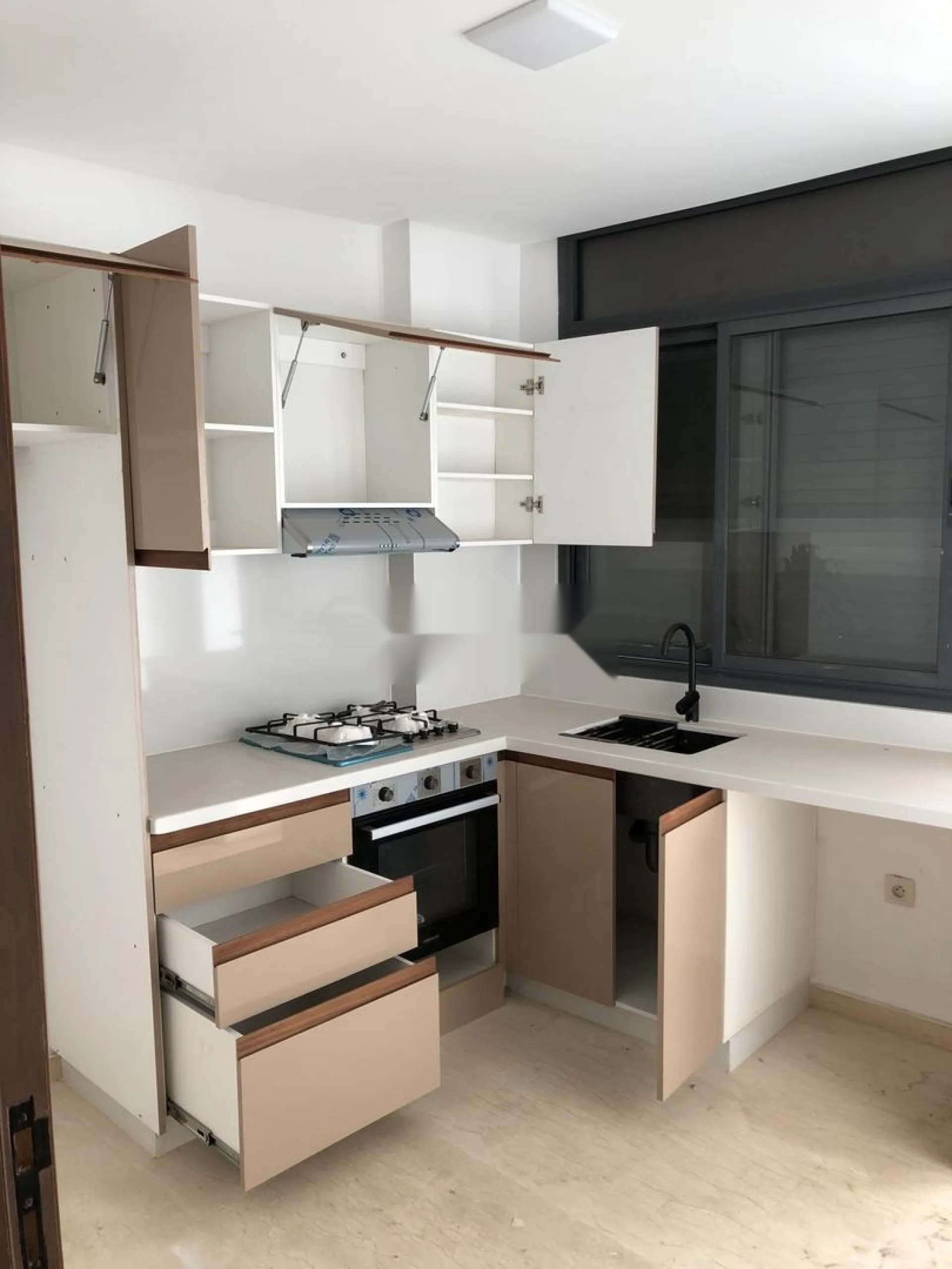 Appartement Neuf à Louer Temara
