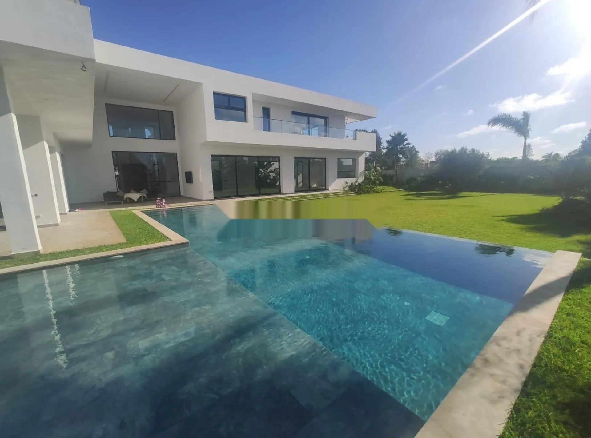 Villa de Prestige à vendre Souissi ONEP 2 000 m²