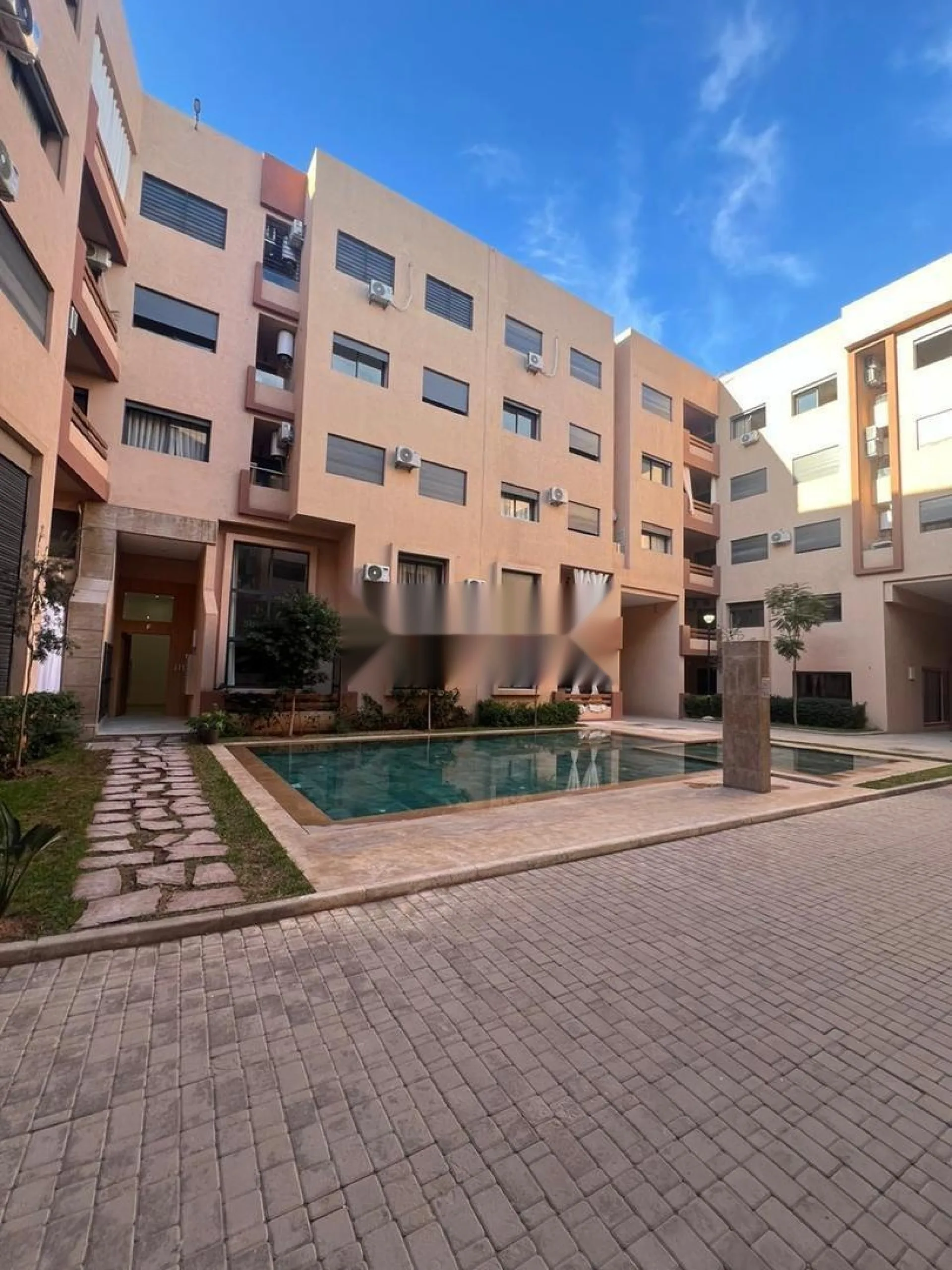 Appartement Quasi Neuf en Vente à Semlalia