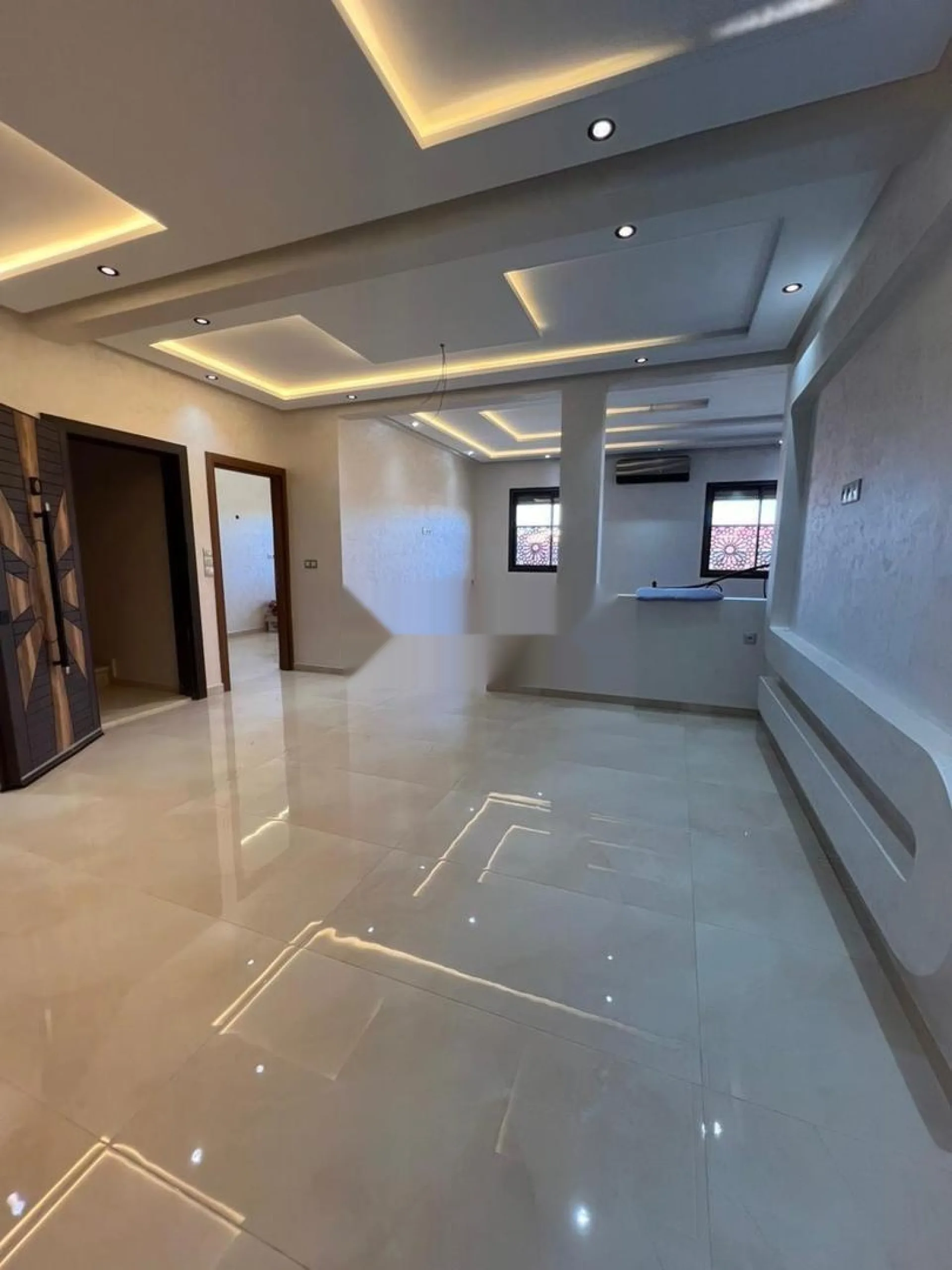 بيع منزل 9 غرف بمساحة 388 متر مربع