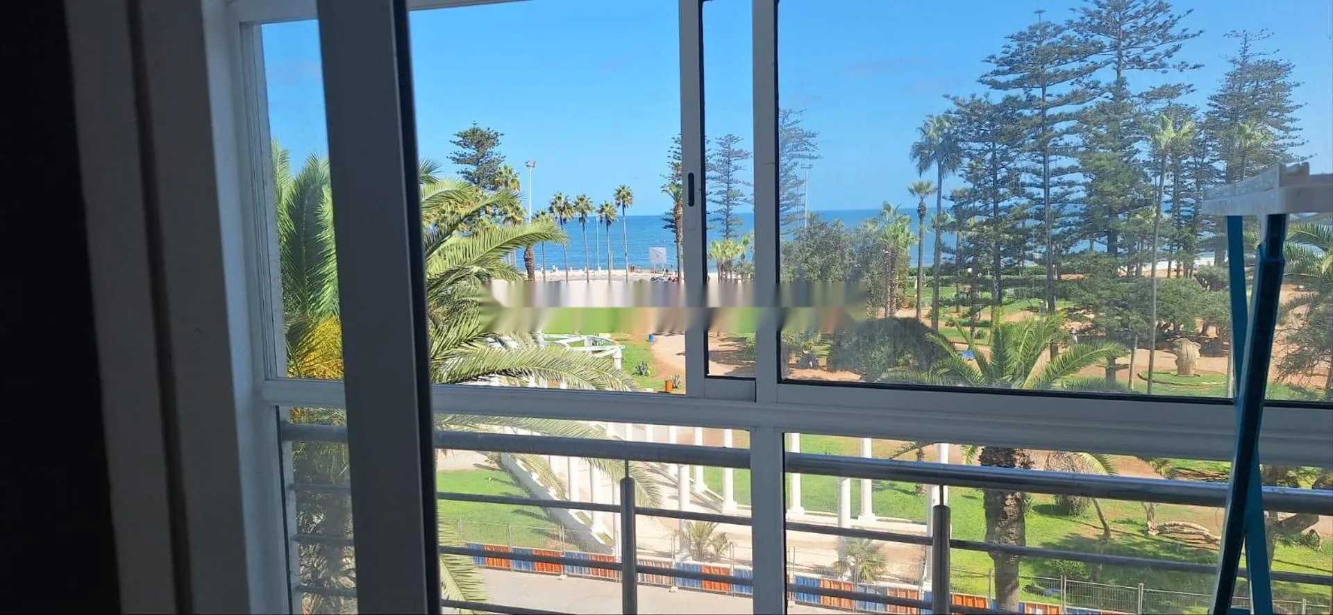 Appartement meublé vue sur mer plage à louer à la journée
