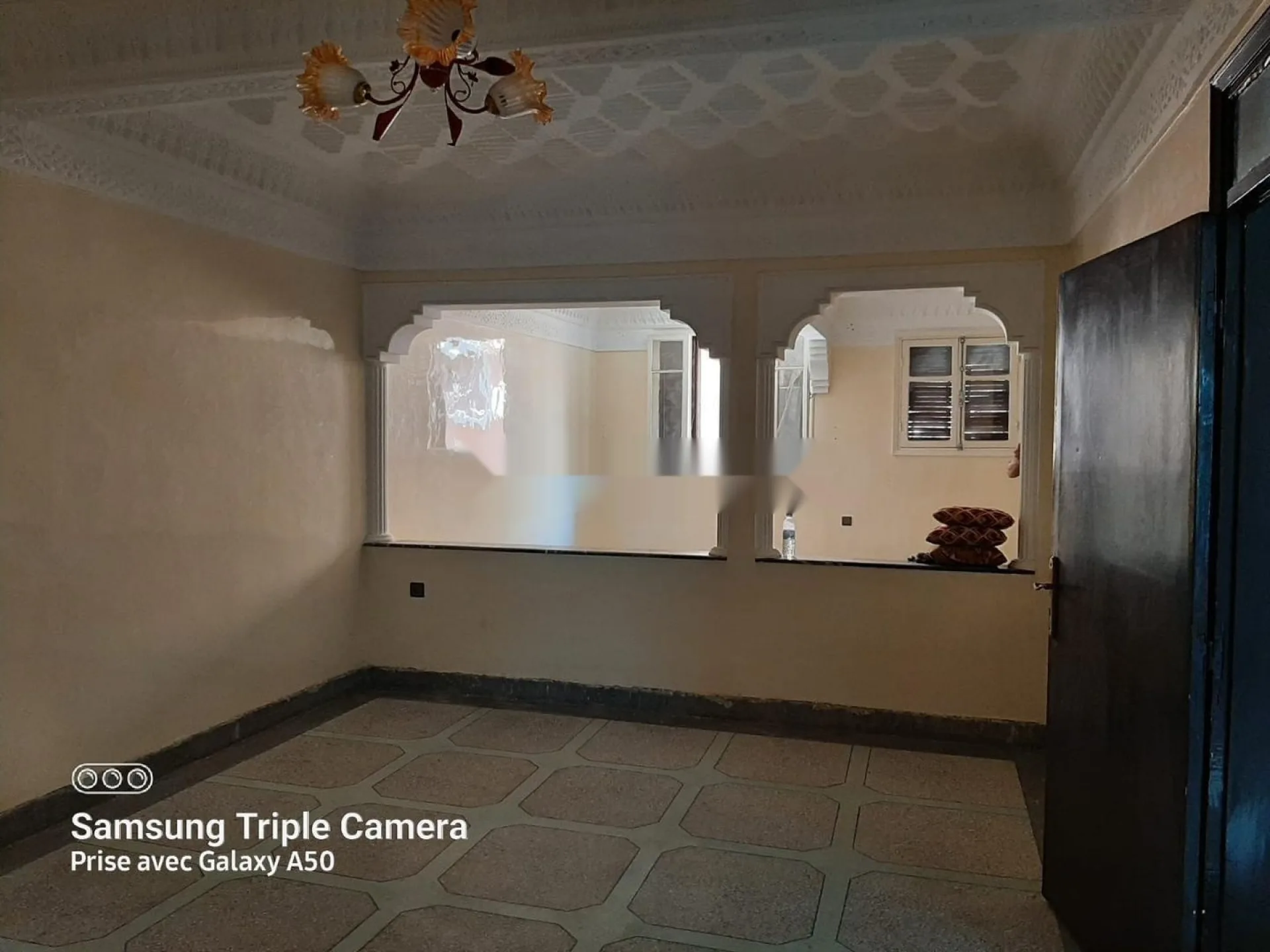 Maison d'angle titrée à vendre 3 façades 116 m²