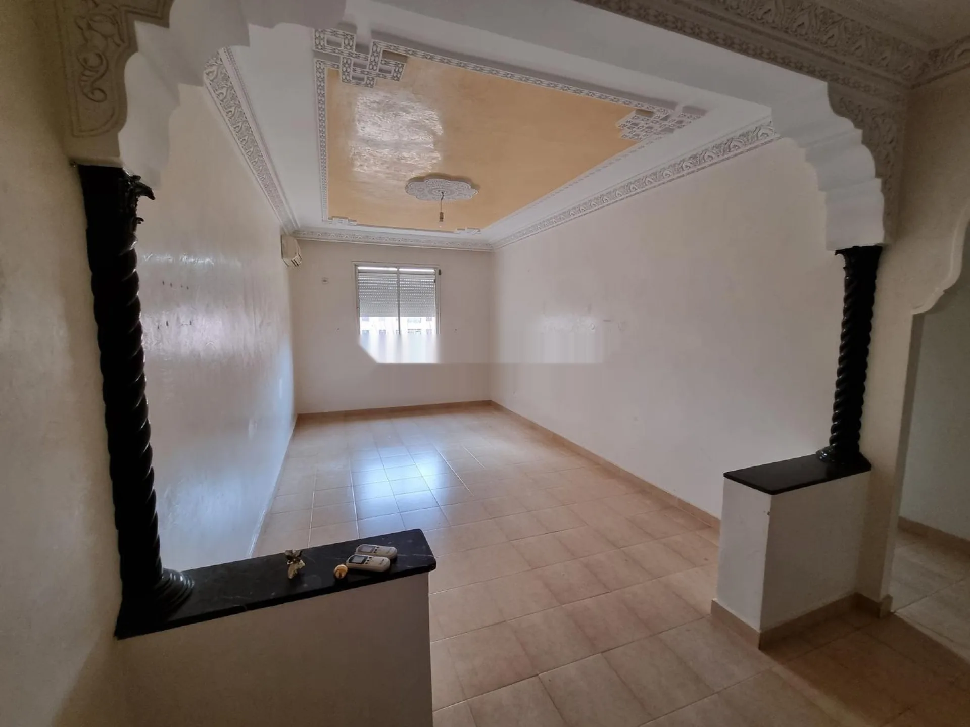 Appartement vide Mabrouka