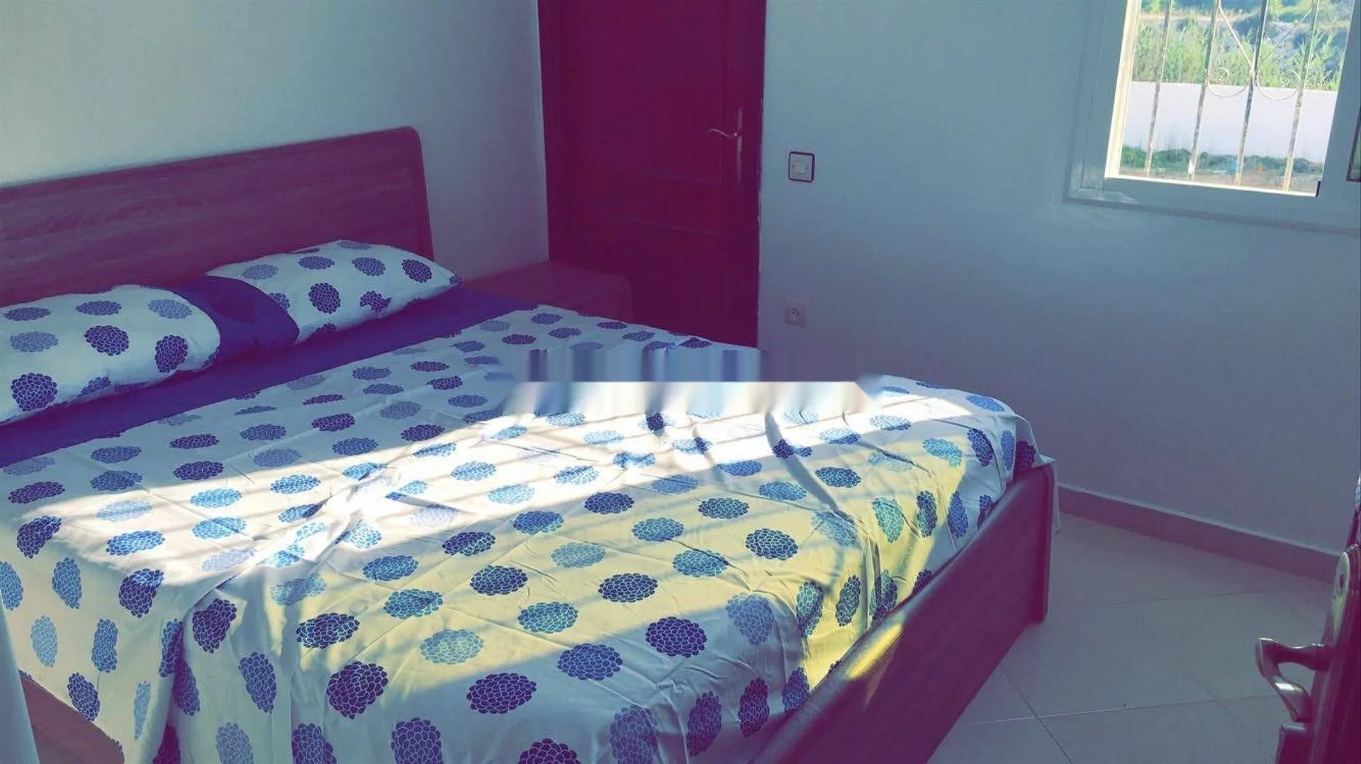 شقة رائعة بثلاث واجهات مع مسبح