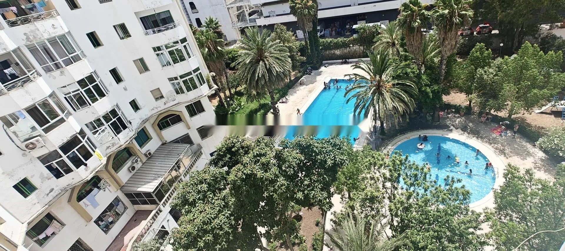 Appartement avec piscine vue sur mer