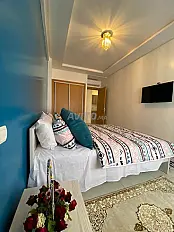 شقة قرب شارع النخيل، قريبة من البحر