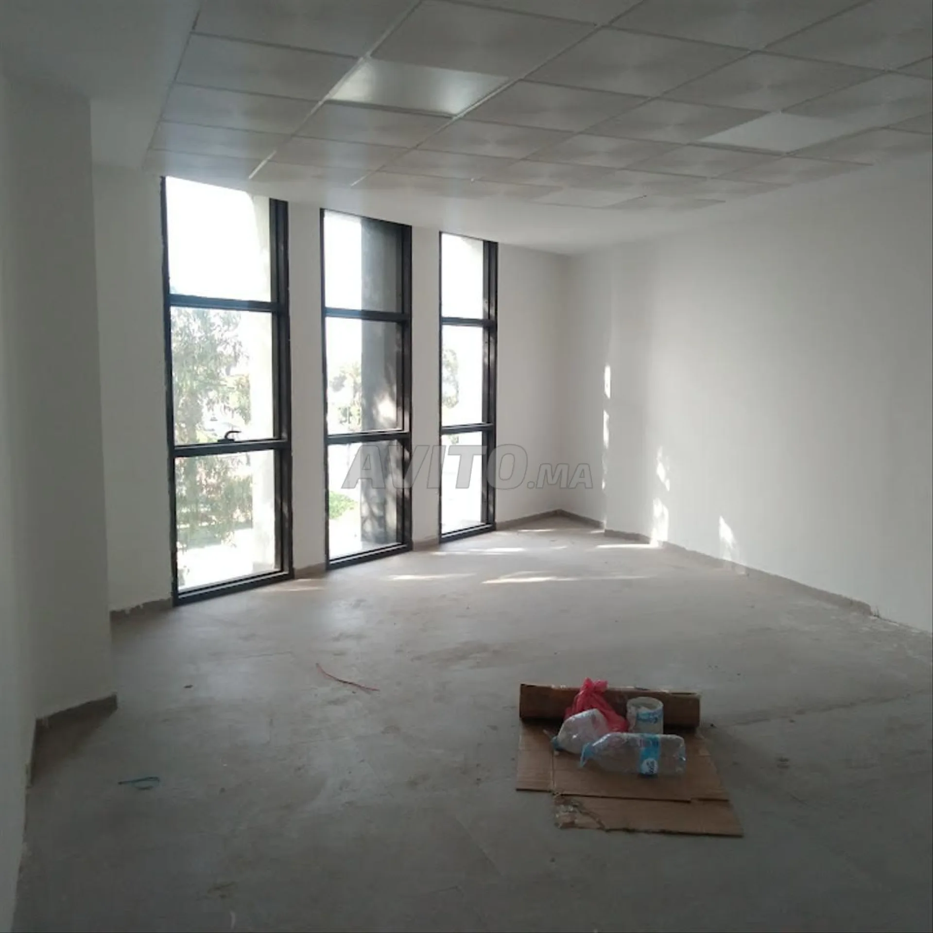 Bureau 50m neuf à Oasis Bd Jerrada