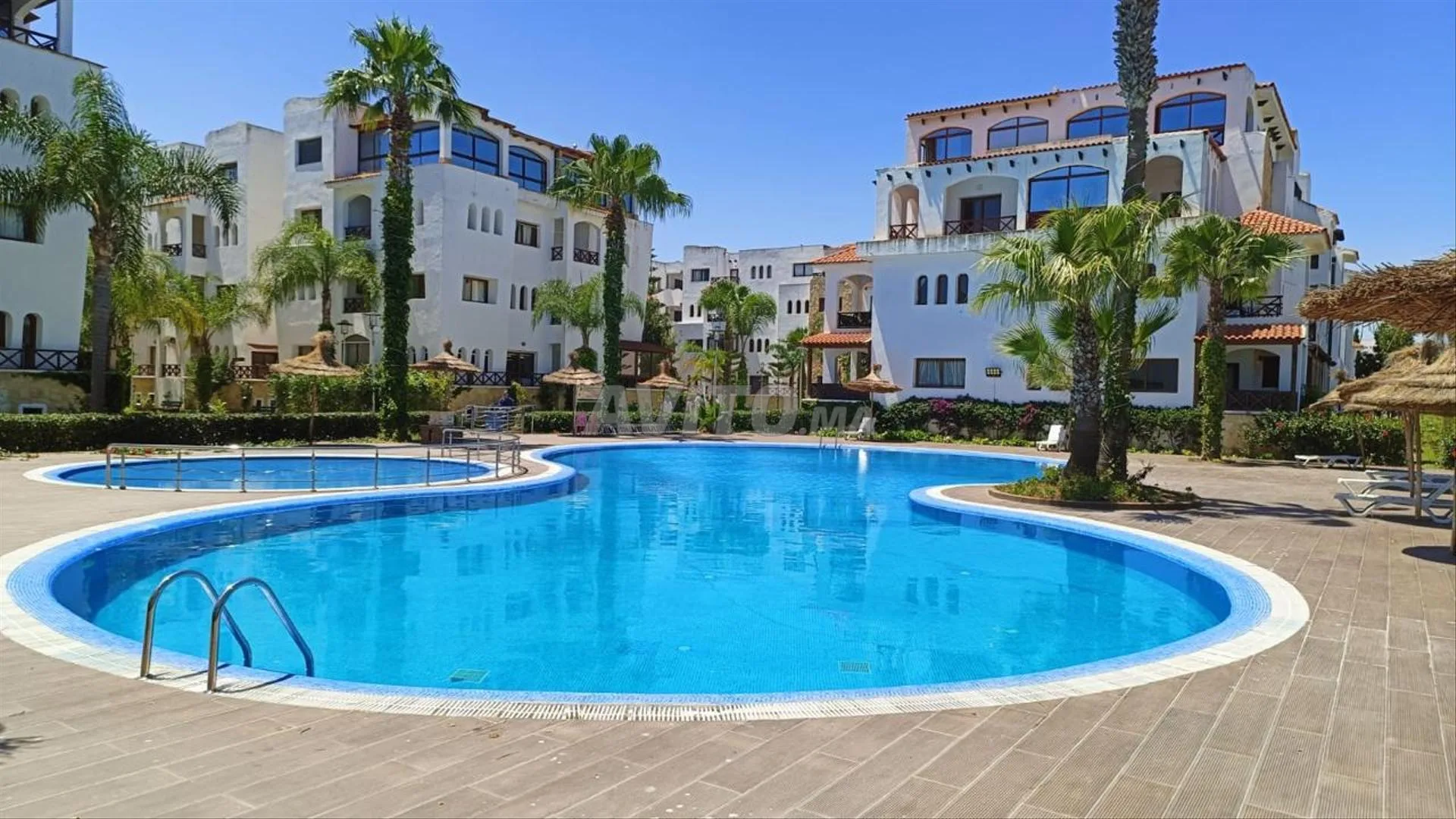 Appartement dans une résidence avec piscine